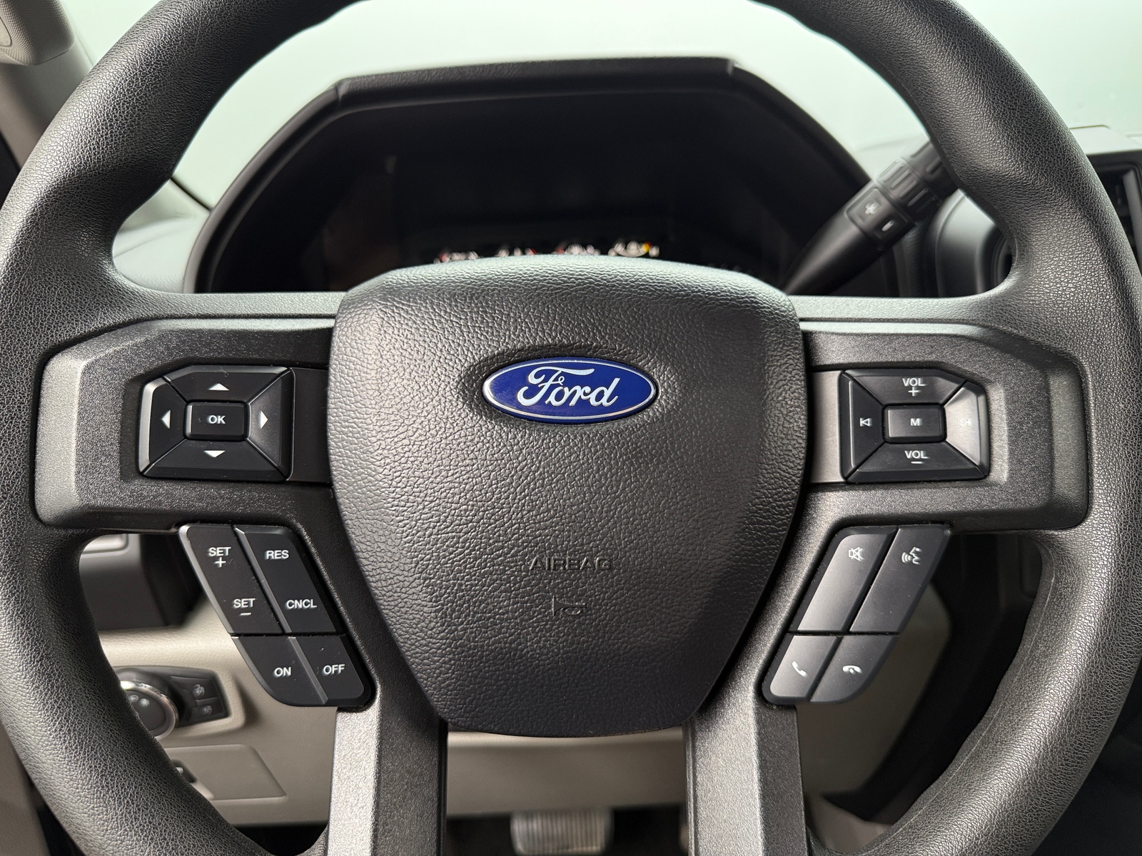 Thumbnail: 2020 Ford Econoline - 5