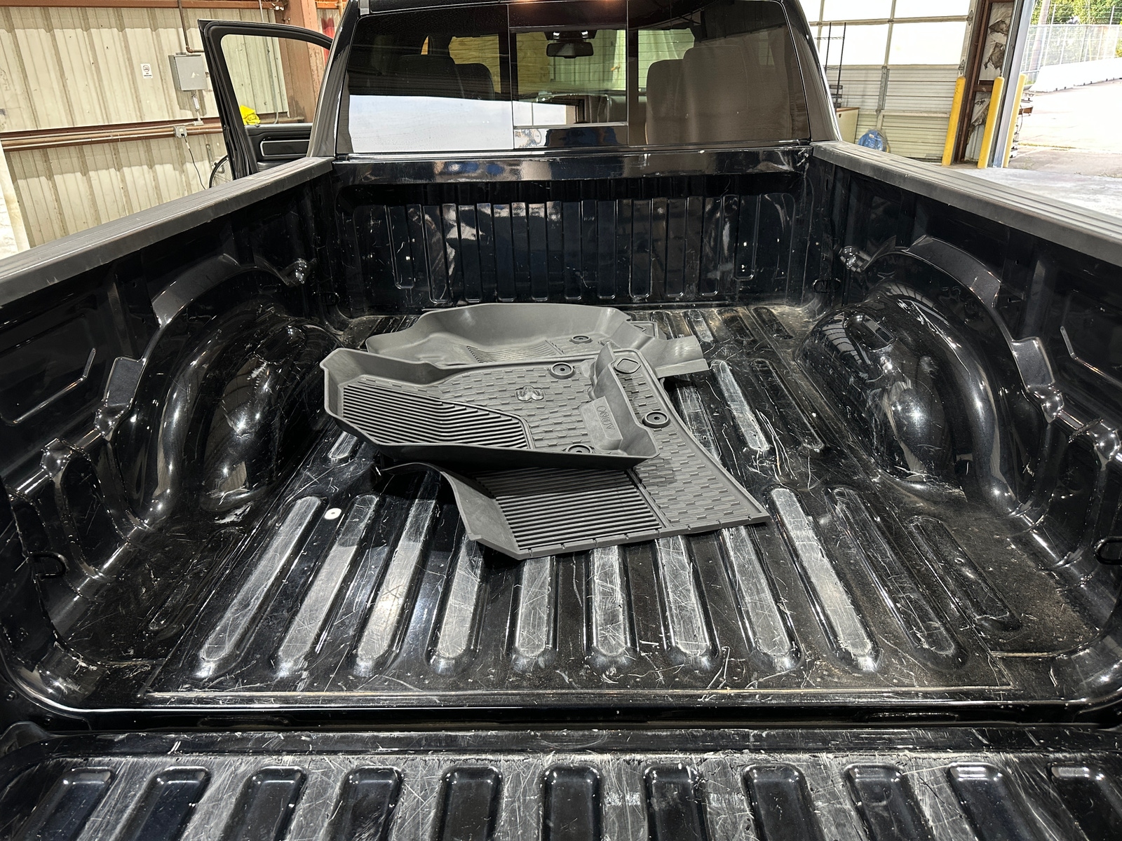 Thumbnail: 2020 RAM 1500 - 6
