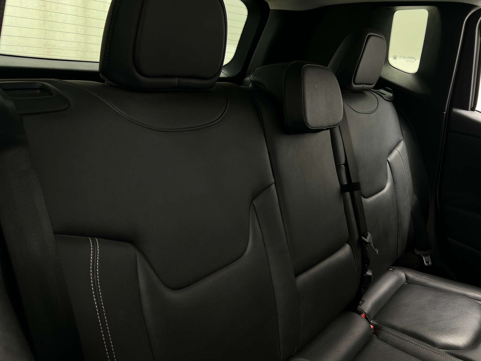 Thumbnail: 2016 Jeep Renegade - 5