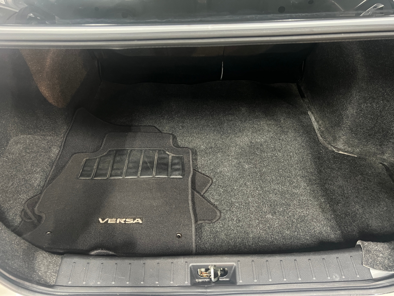 Thumbnail: 2020 Nissan Versa - 7