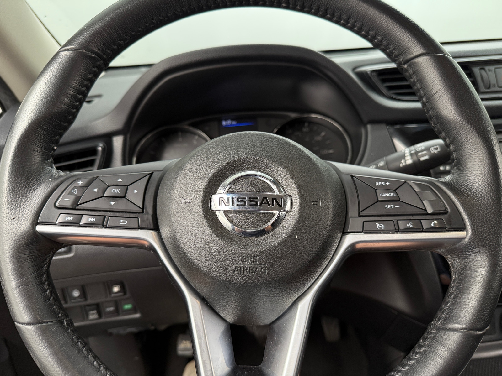 Thumbnail: 2019 Nissan Rogue - 5