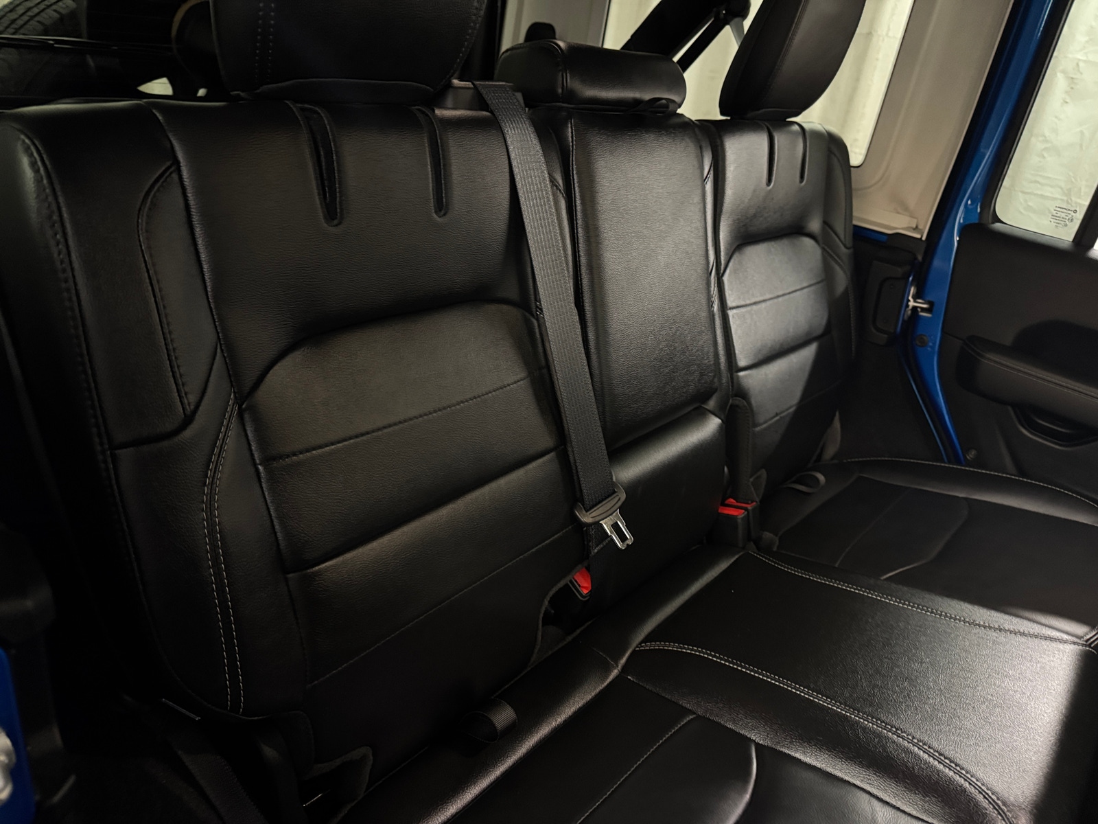 Thumbnail: 2021 Jeep Wrangler - 5