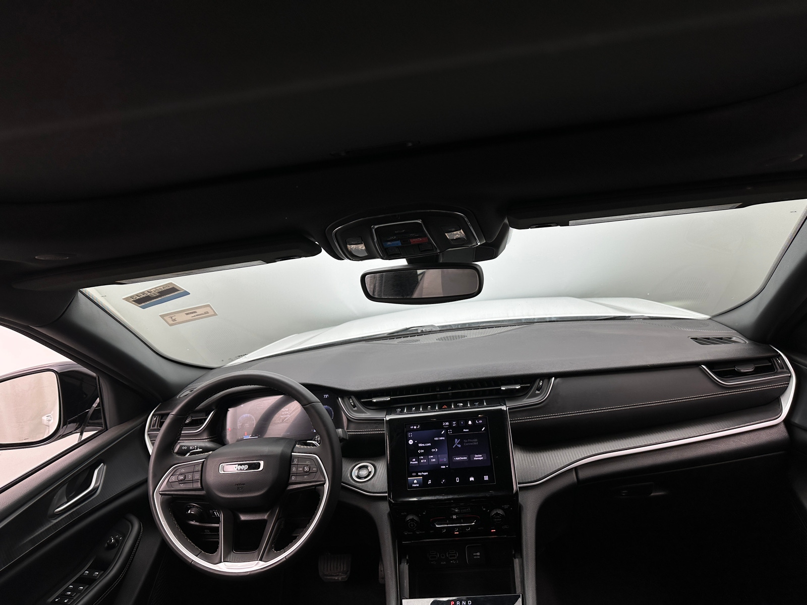 Thumbnail: 2024 Jeep Grand Cherokee L - 3