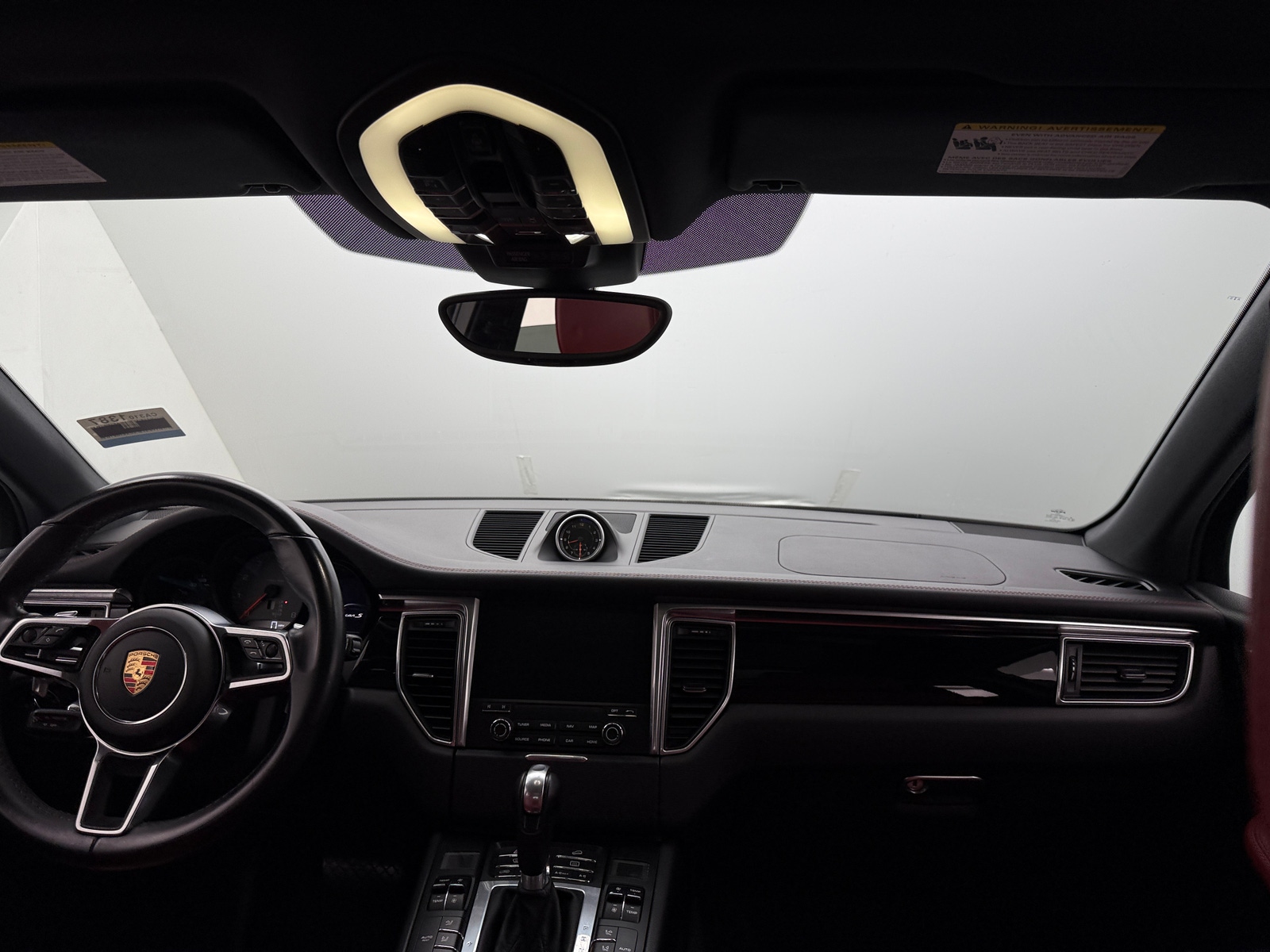 Thumbnail: 2017 Porsche Macan - 2