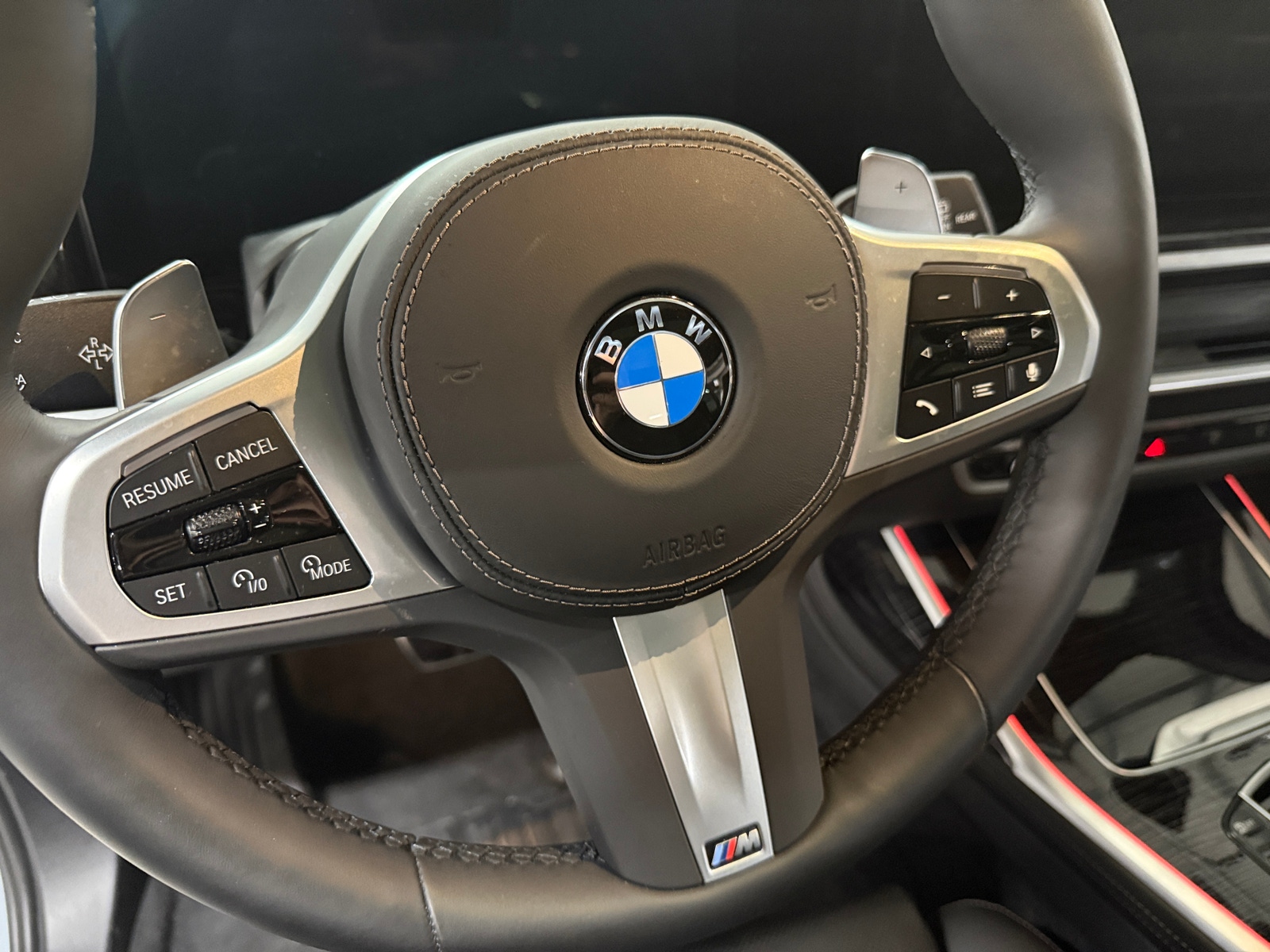 Thumbnail: 2025 BMW X7 - 4