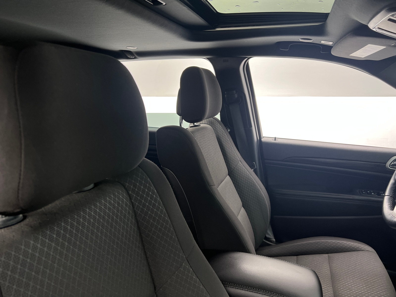 Thumbnail: 2021 Jeep Grand Cherokee - 2