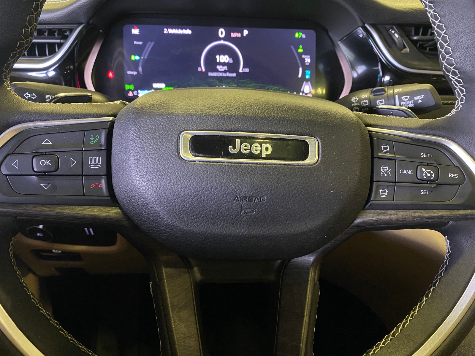 Thumbnail: 2023 Jeep Grand Cherokee - 4