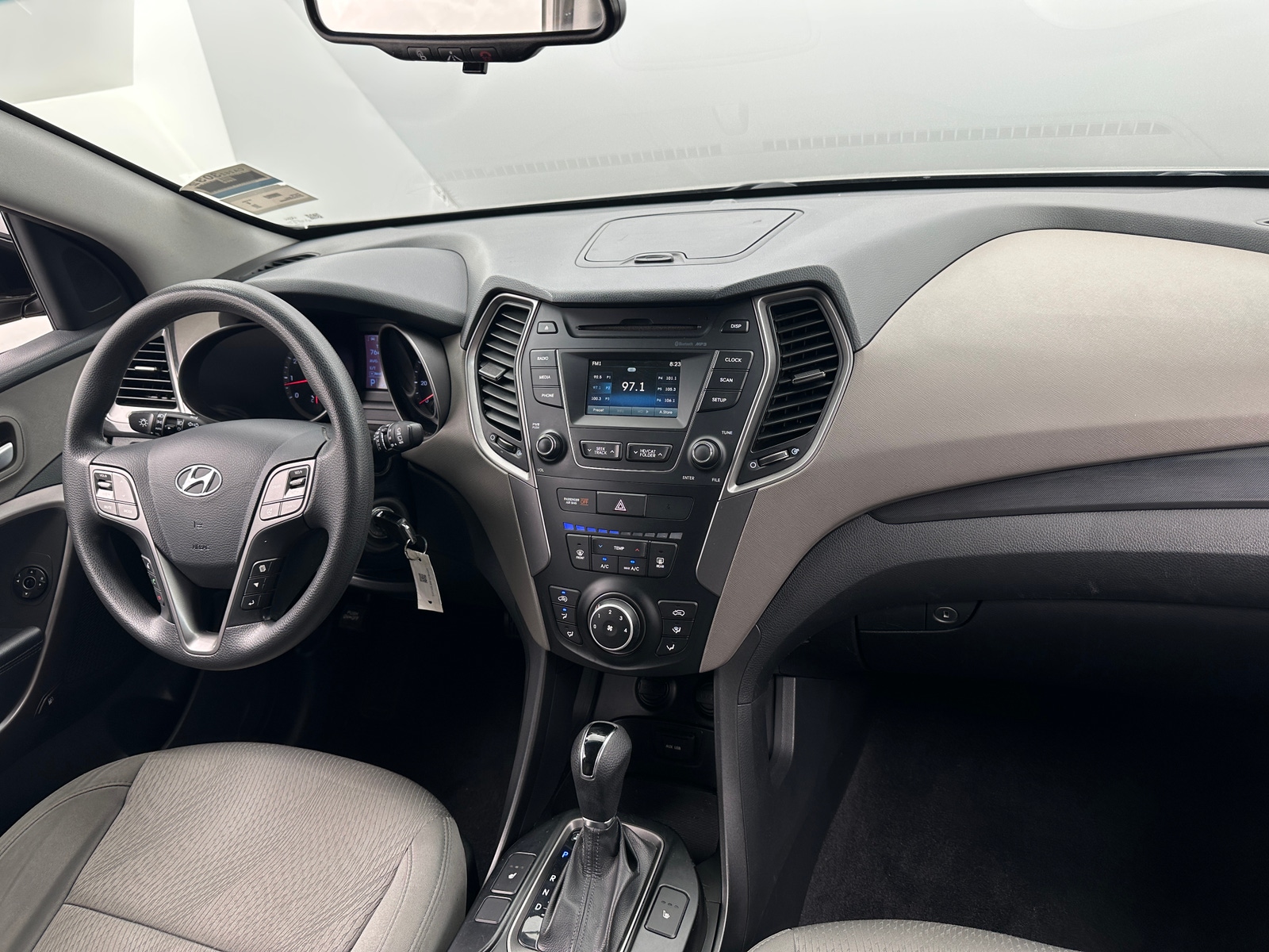 Thumbnail: 2015 Hyundai Santa Fe - 3