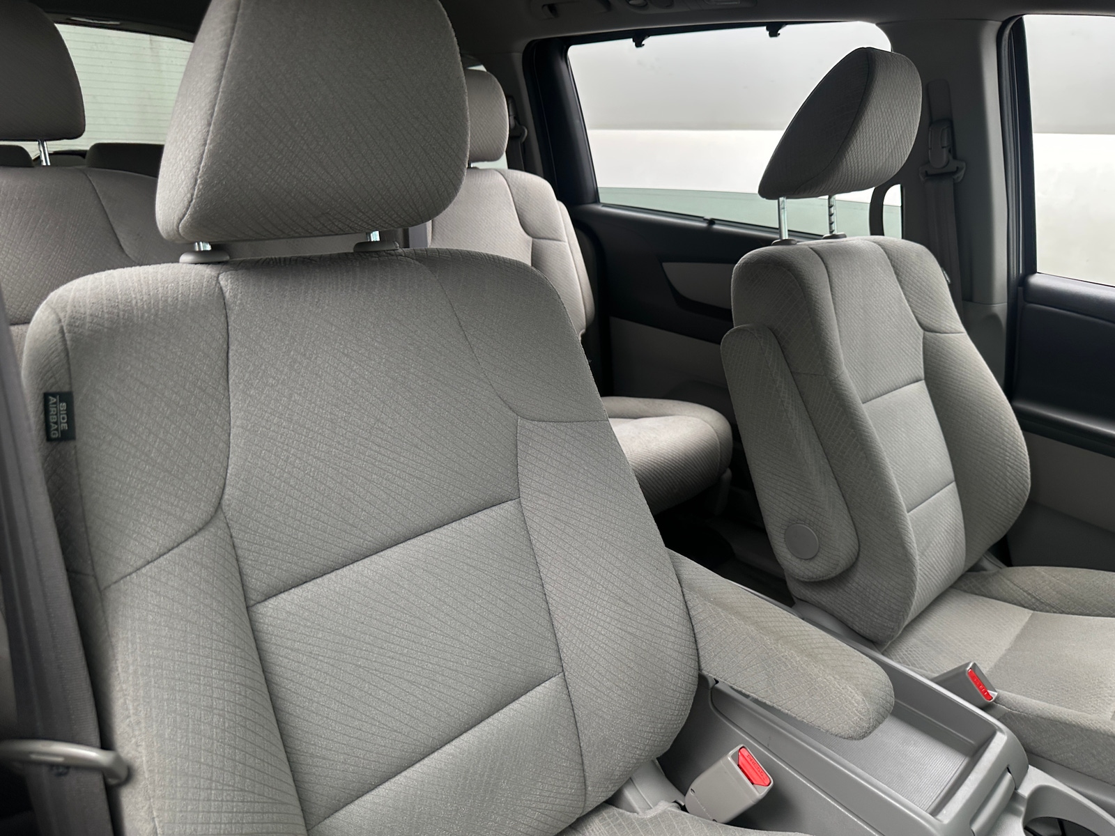 Thumbnail: 2015 Honda Odyssey - 2