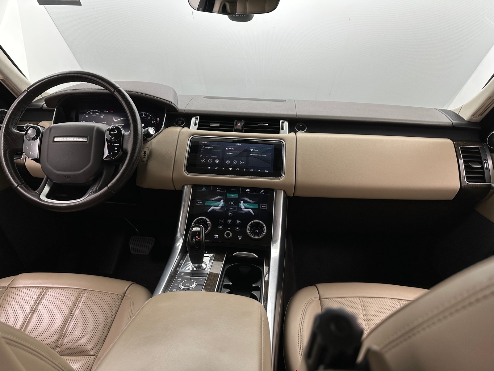 Thumbnail: 2018 Land Rover Range Rover Sport - 2