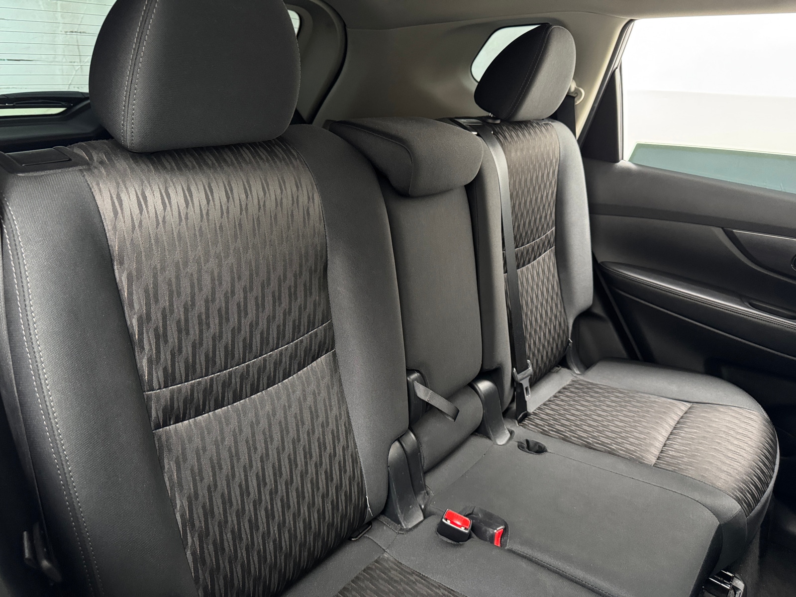 Thumbnail: 2020 Nissan Rogue - 6