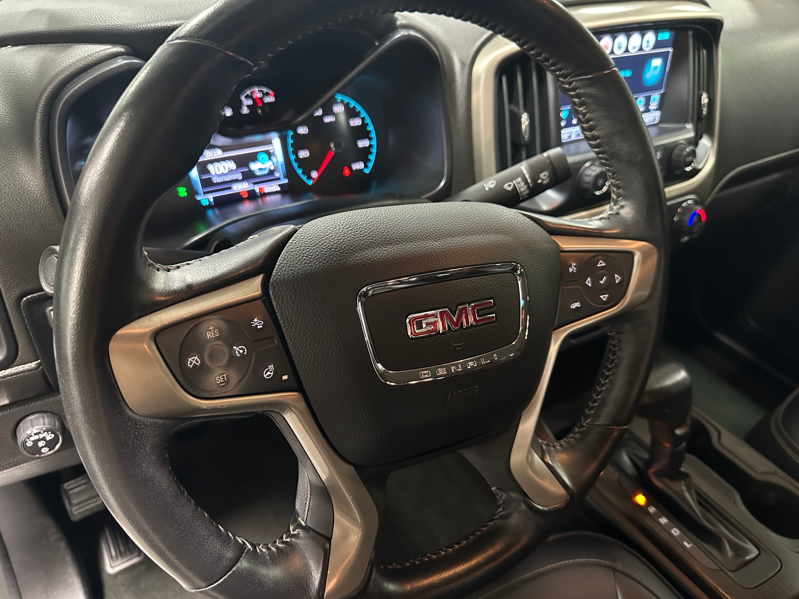 Thumbnail: 2018 GMC Canyon - 4