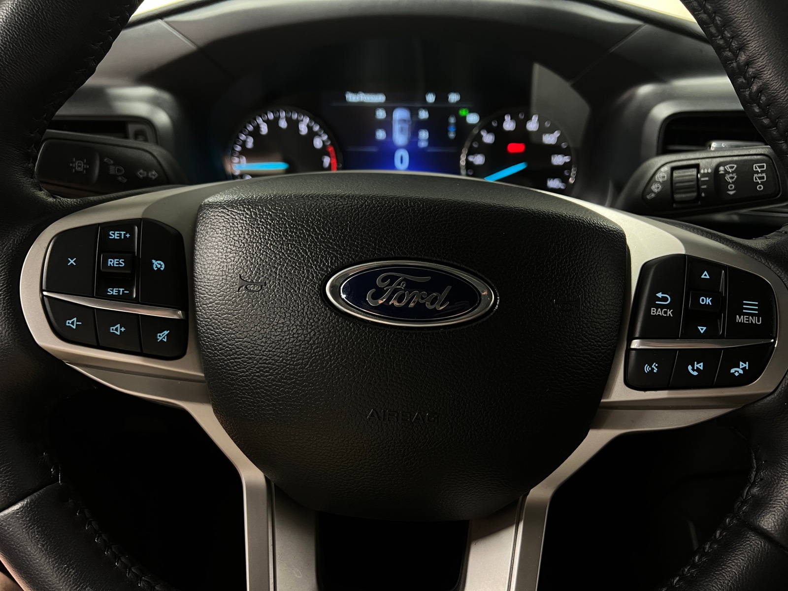 Thumbnail: 2023 Ford Explorer - 5