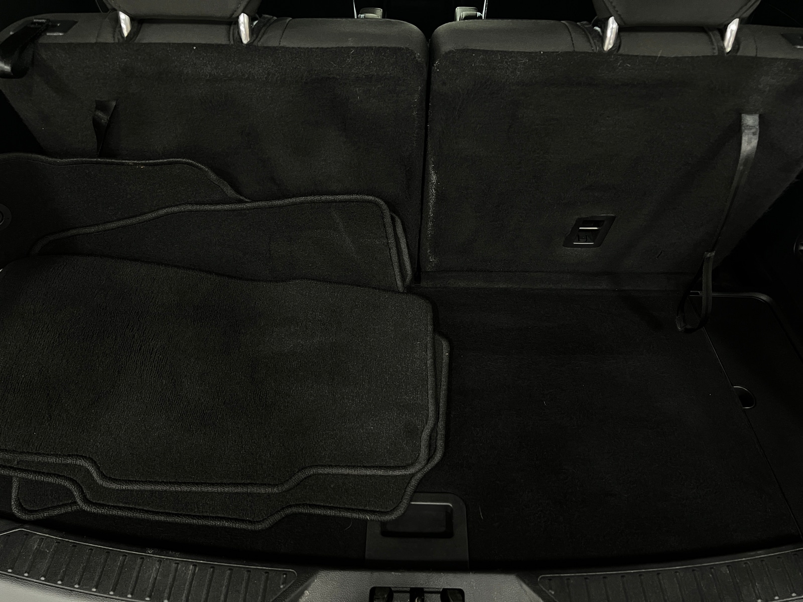 Thumbnail: 2023 Ford Explorer - 7