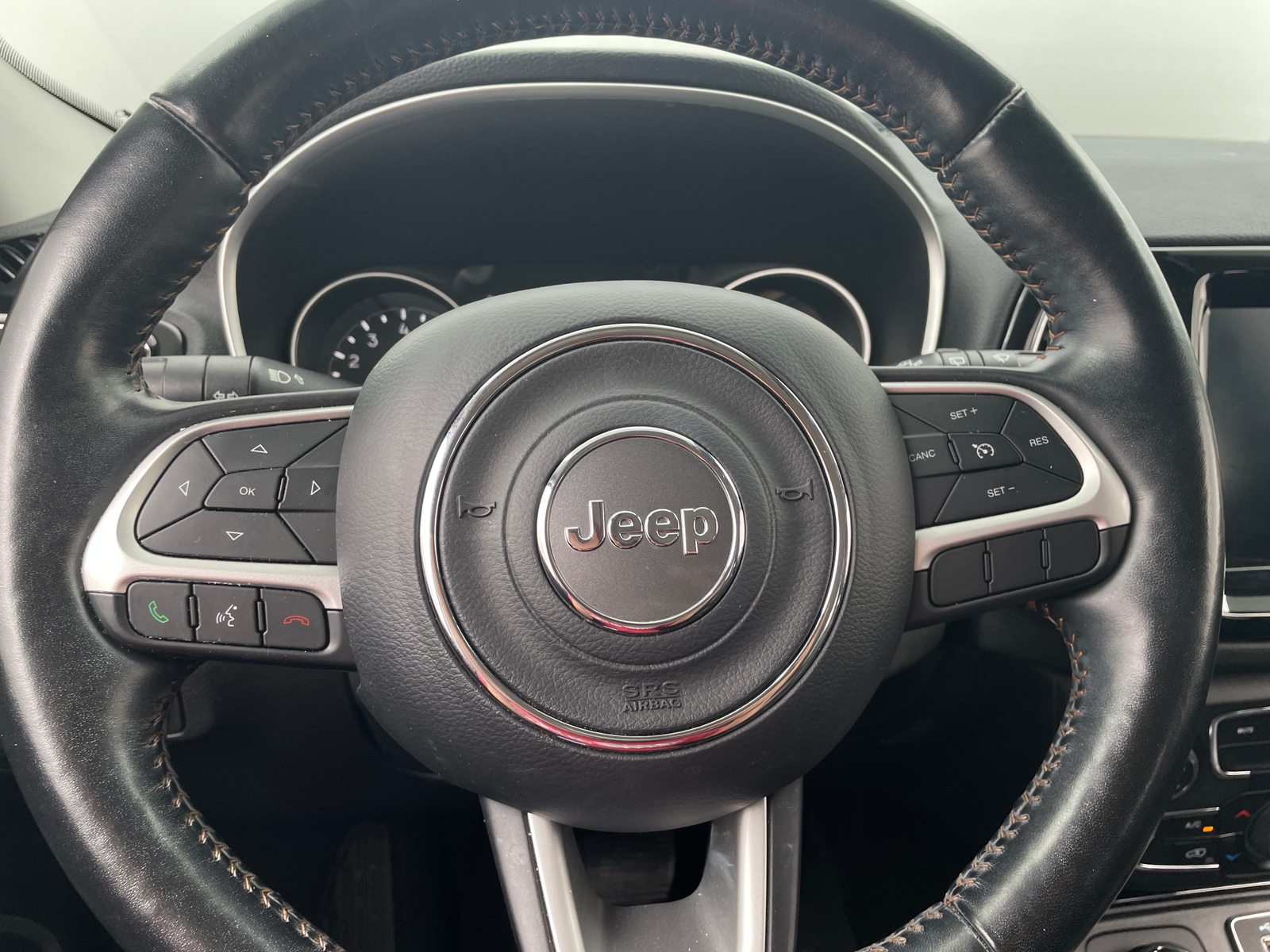 Thumbnail: 2020 Jeep Compass - 4