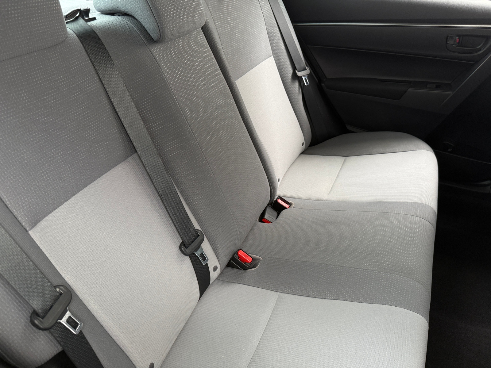 Thumbnail: 2016 Toyota Corolla - 6