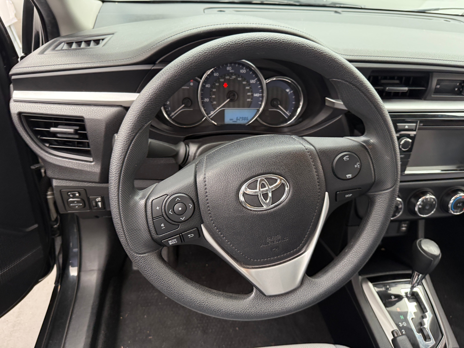 Thumbnail: 2016 Toyota Corolla - 5