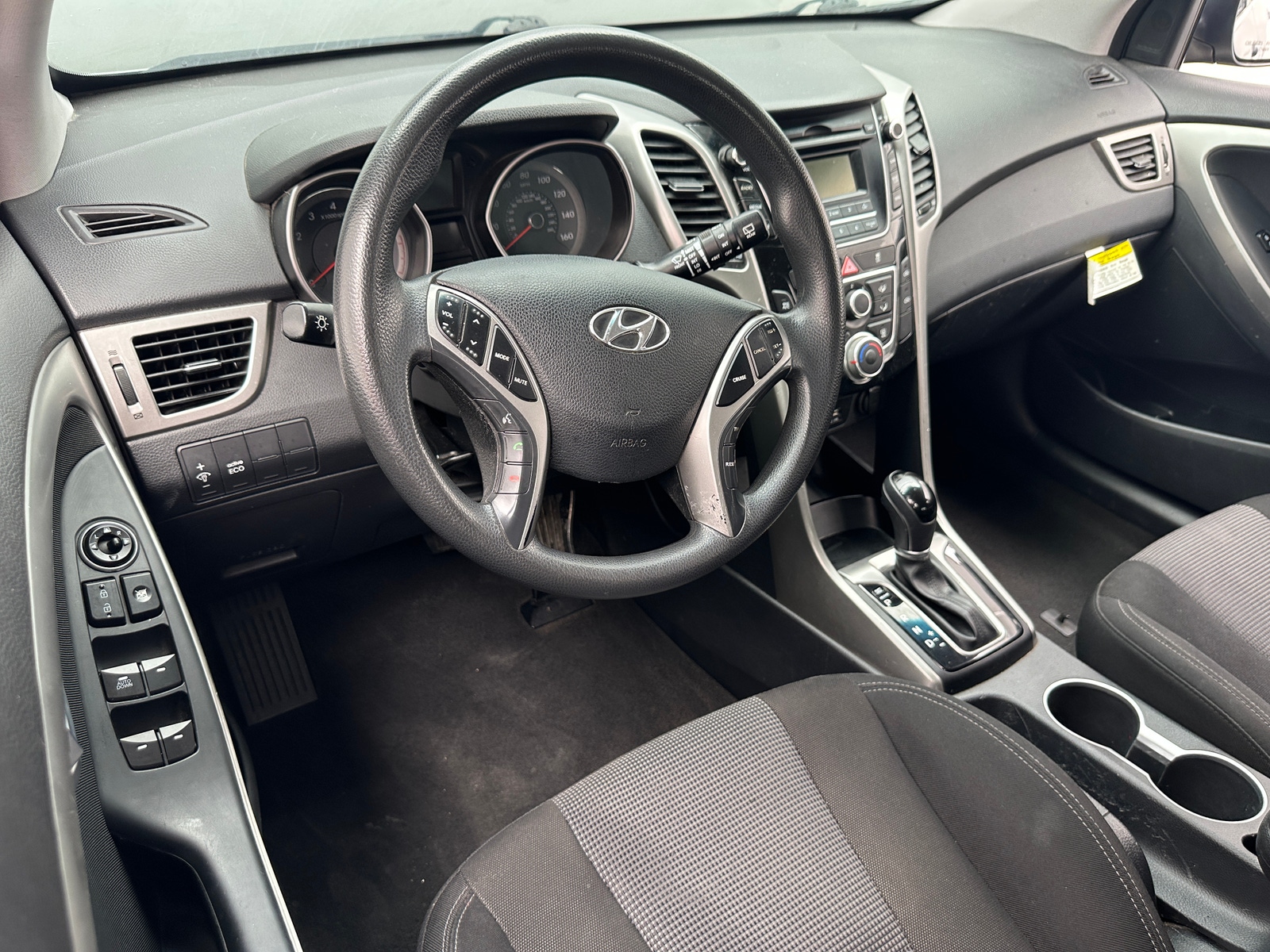 Thumbnail: 2017 Hyundai Elantra - 3