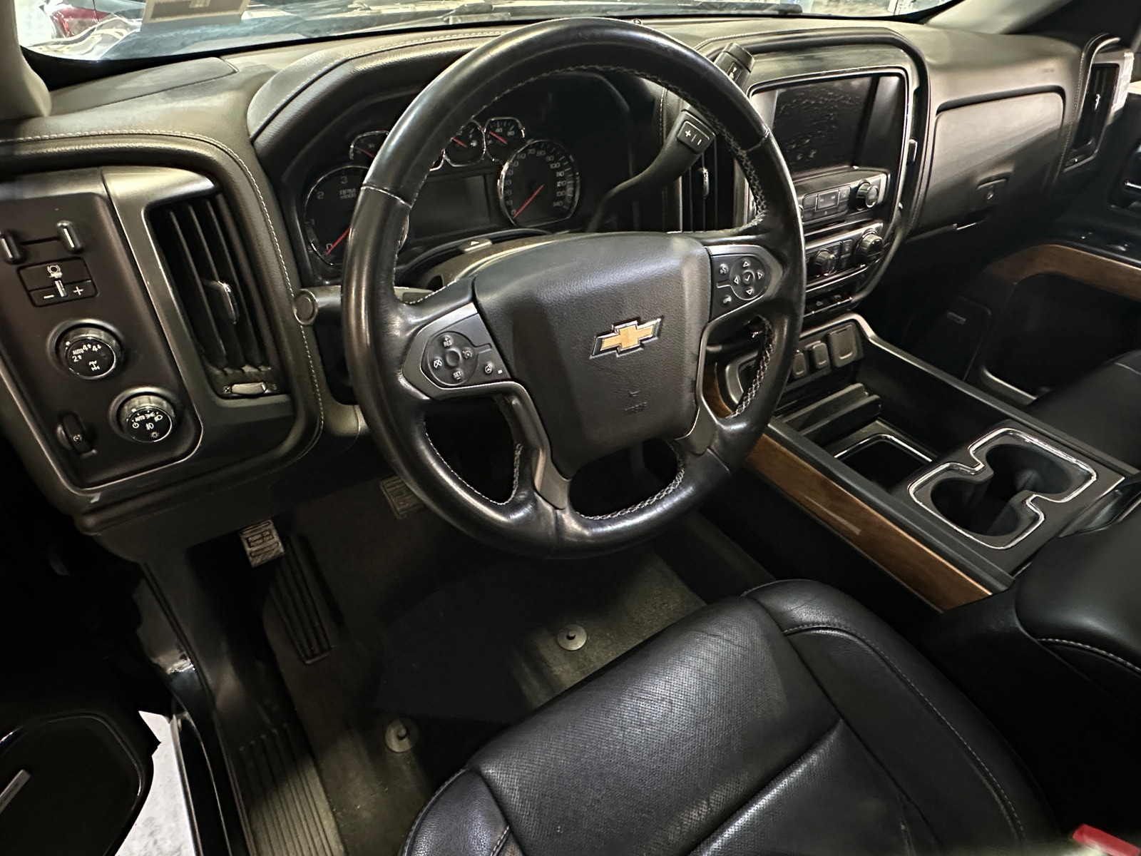 Thumbnail: 2018 Chevrolet Silverado 1500 - 2
