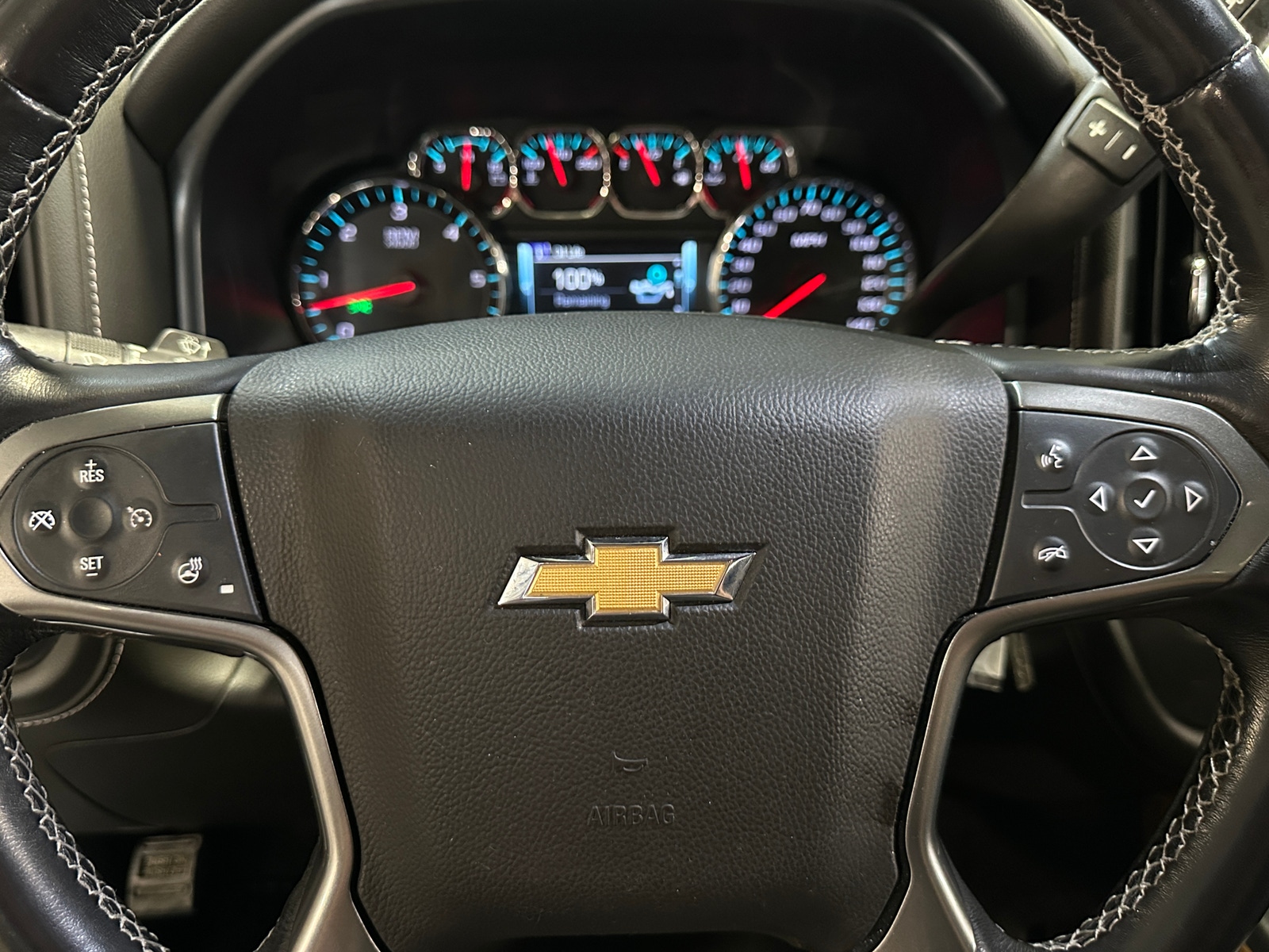 Thumbnail: 2018 Chevrolet Silverado 1500 - 4
