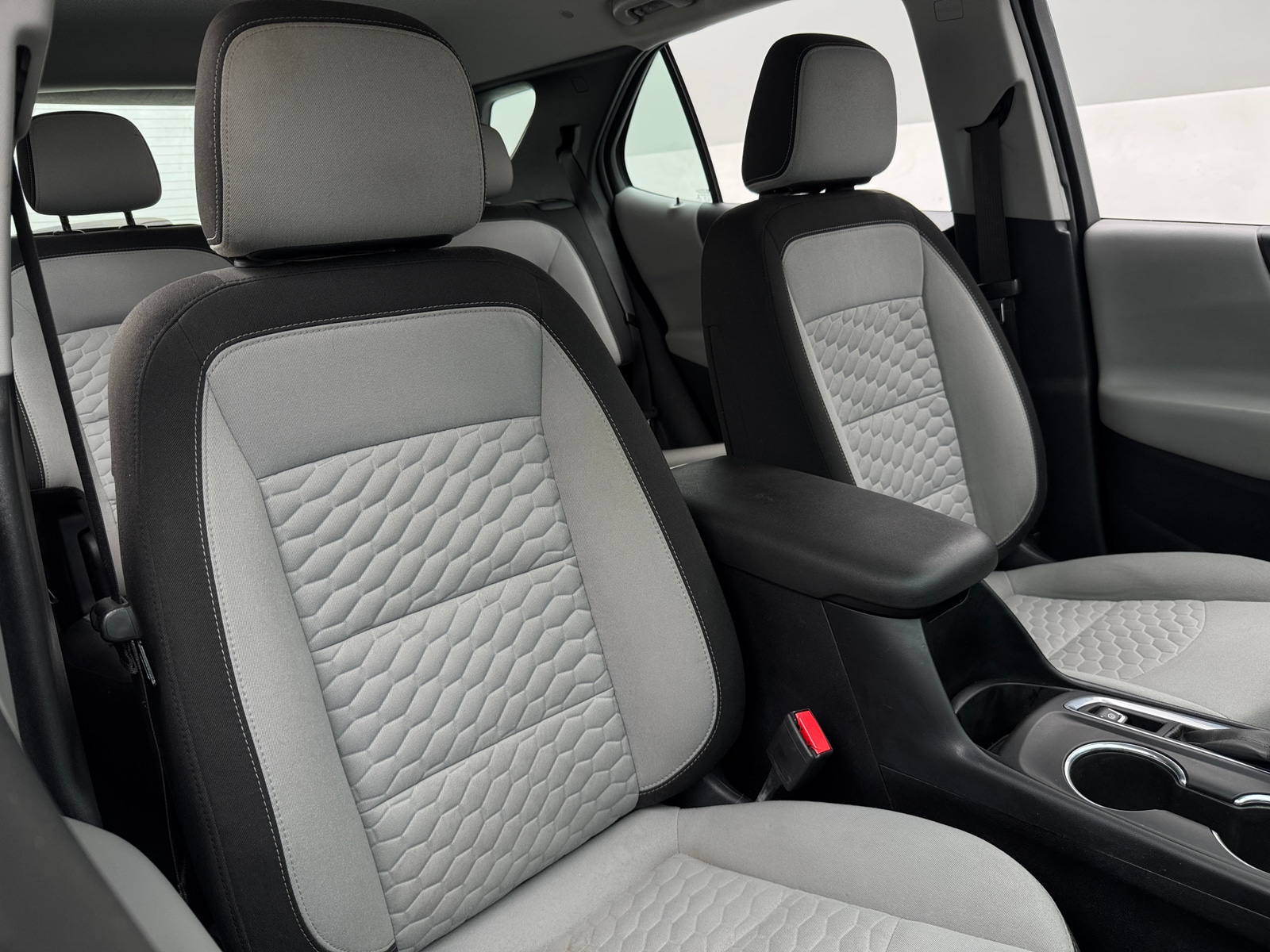 Thumbnail: 2018 Chevrolet Equinox - 2