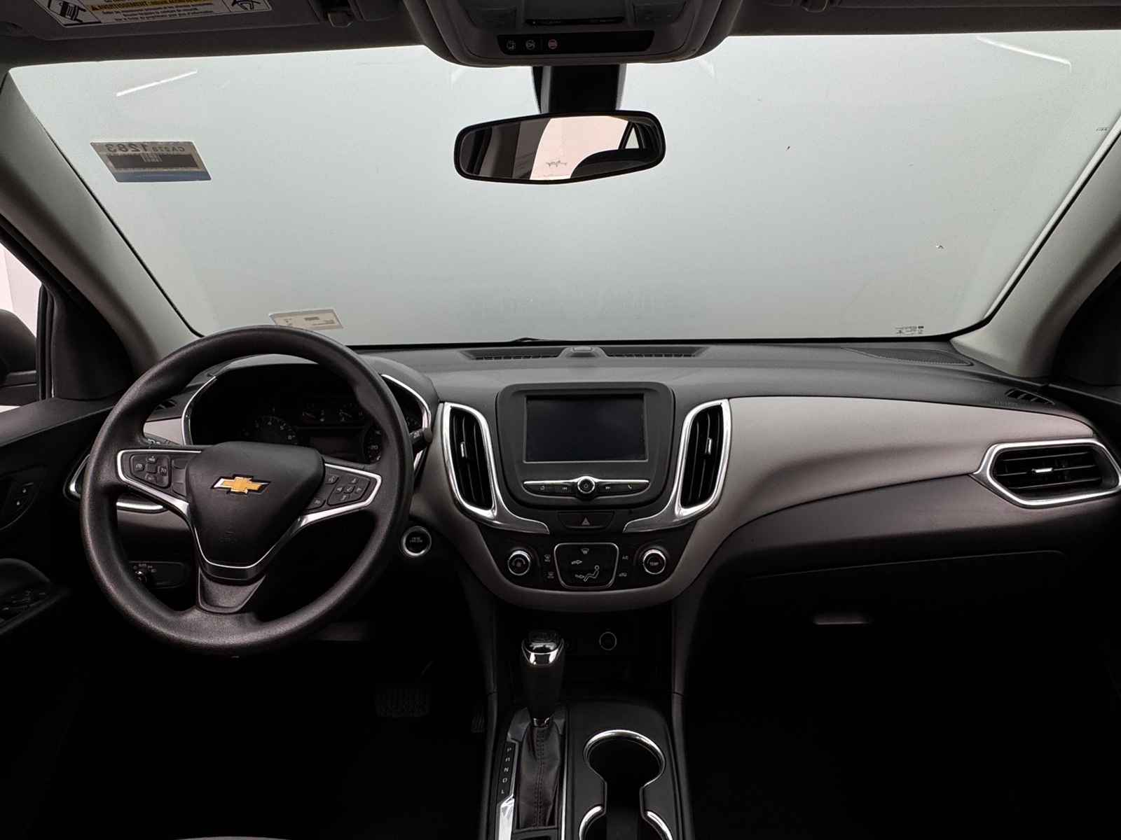Thumbnail: 2018 Chevrolet Equinox - 3