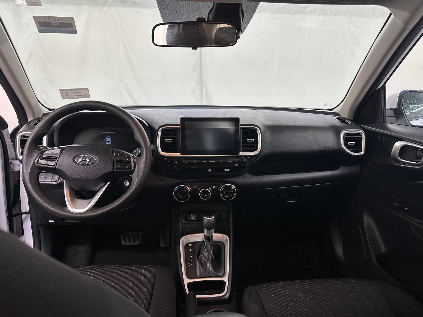 Thumbnail: 2024 Hyundai Venue - 3