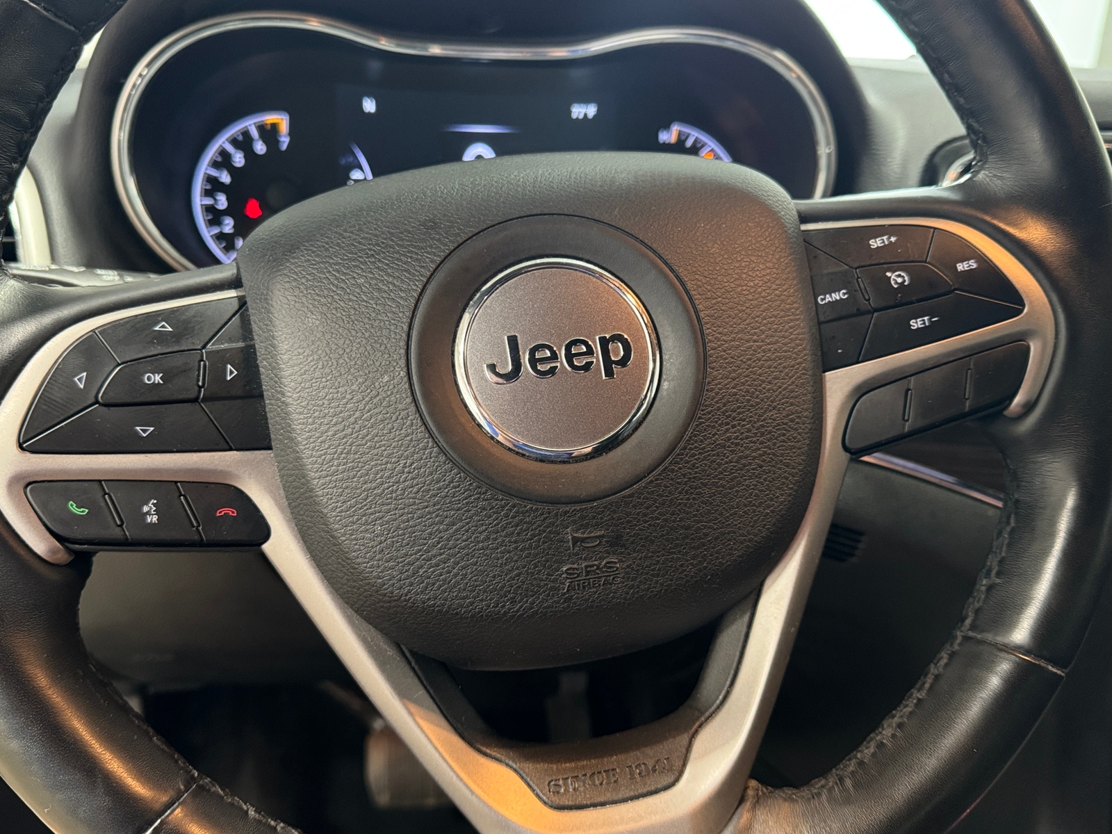 Thumbnail: 2020 Jeep Grand Cherokee - 4
