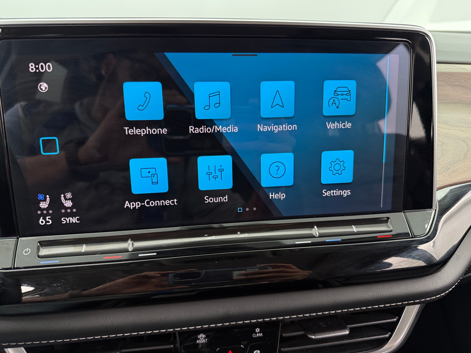 Thumbnail: 2024 Volkswagen Atlas - 3
