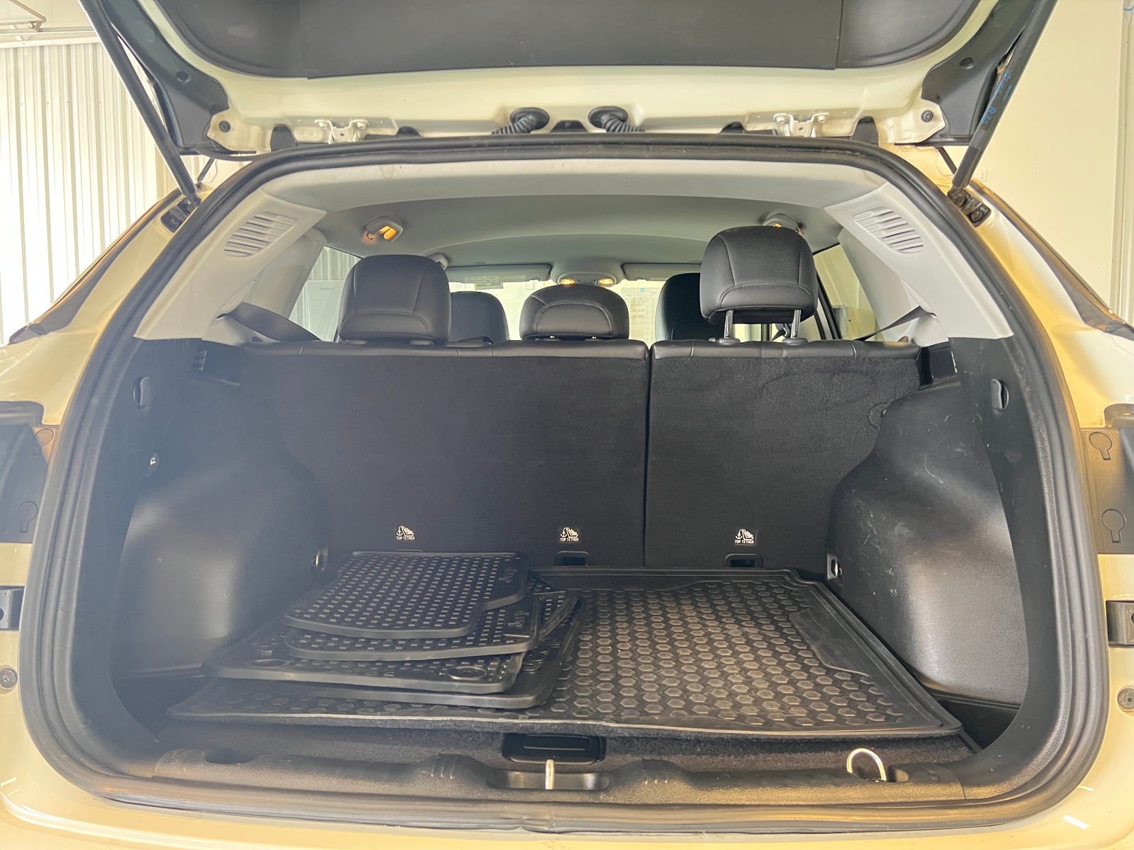 Thumbnail: 2019 Jeep Compass - 7