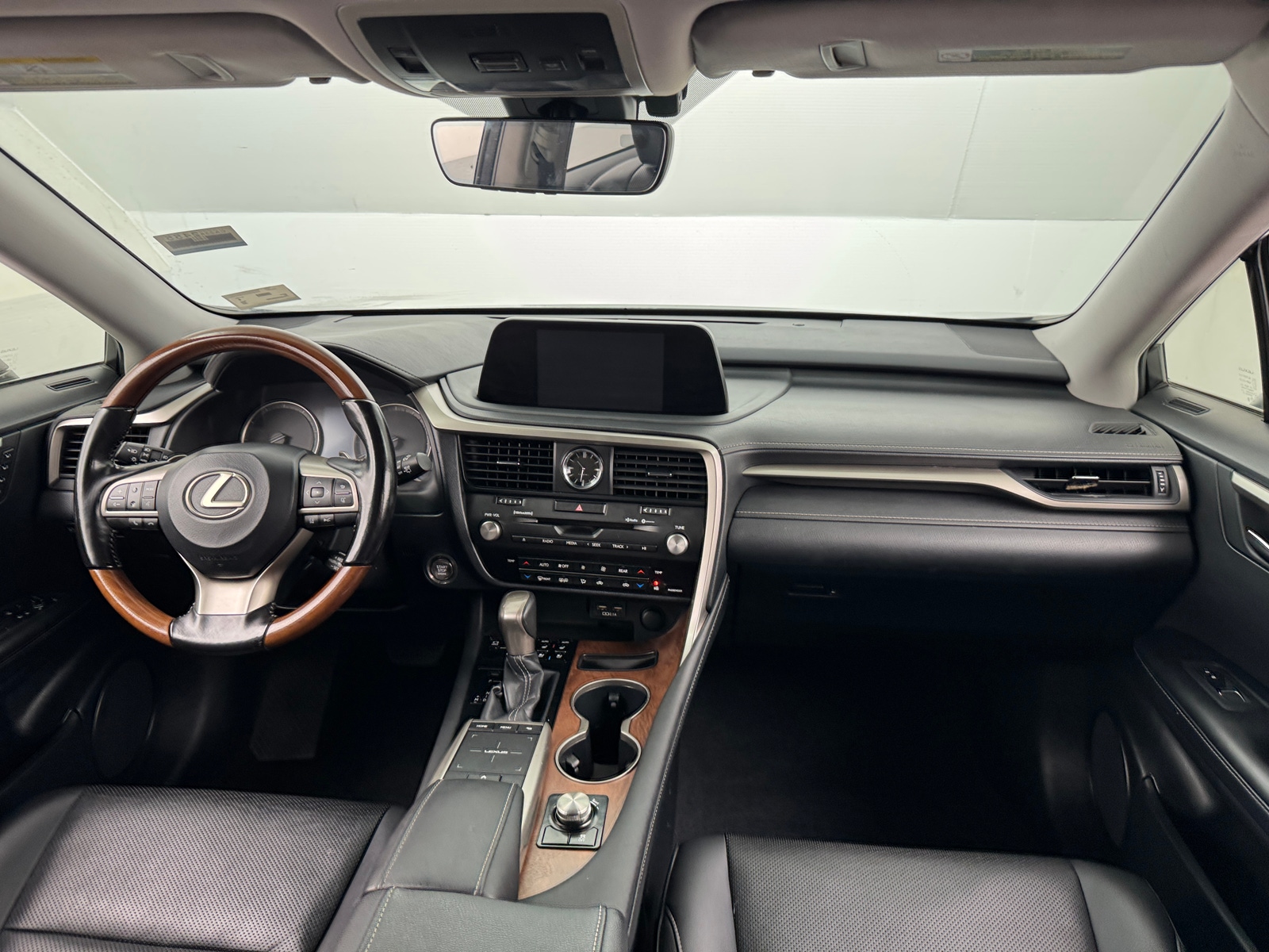 Thumbnail: 2022 Lexus RX - 2