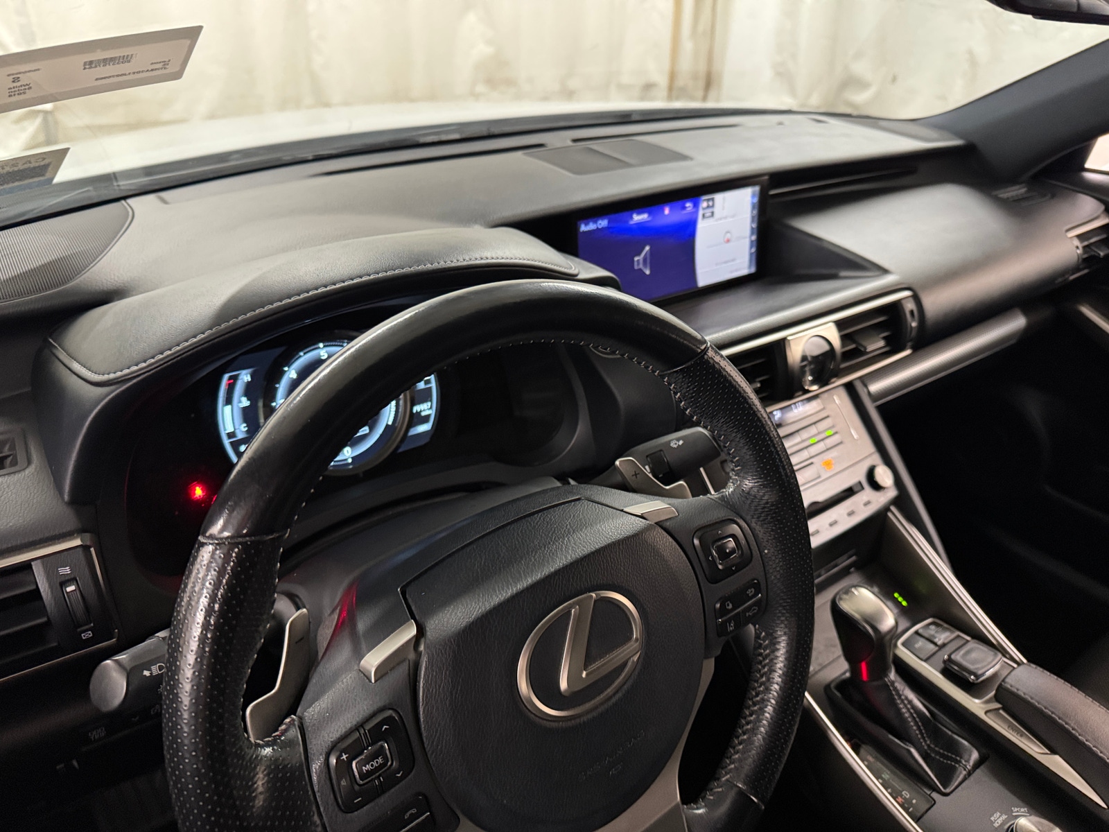 Thumbnail: 2018 Lexus IS - 2