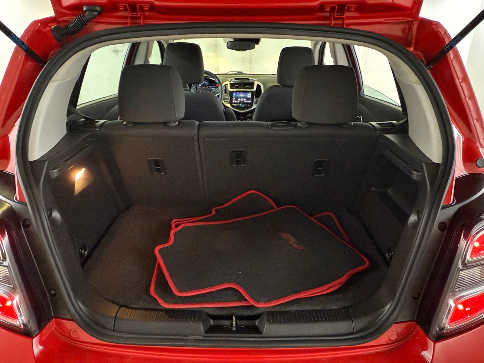 Thumbnail: 2020 Chevrolet Sonic - 7
