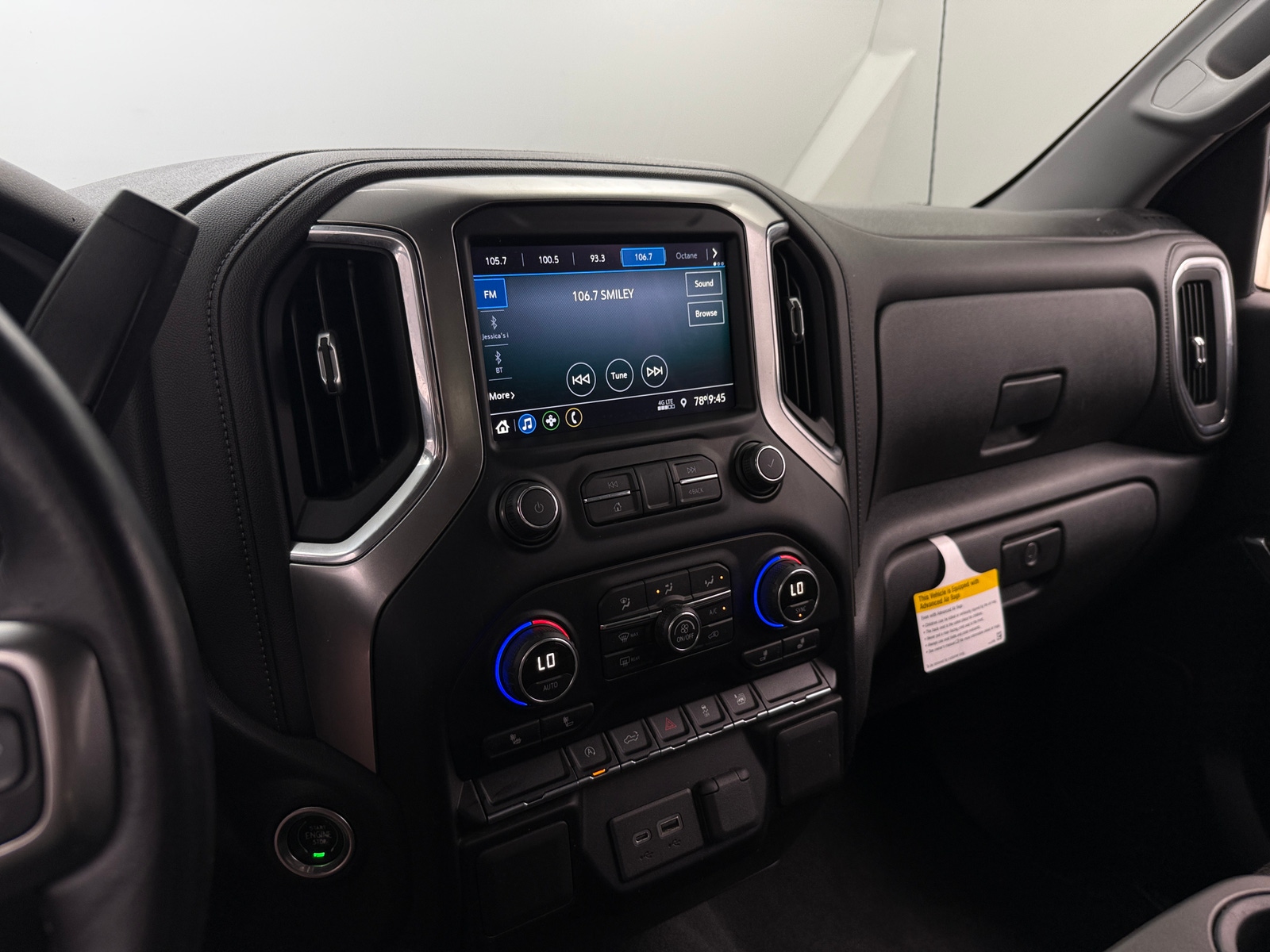 Thumbnail: 2021 Chevrolet Silverado 1500 - 4