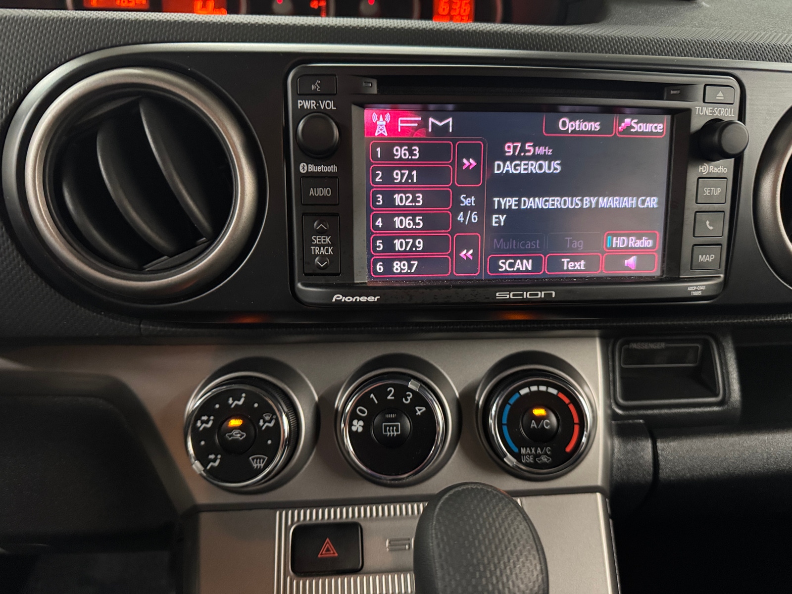 Thumbnail: 2015 Scion xB - 4
