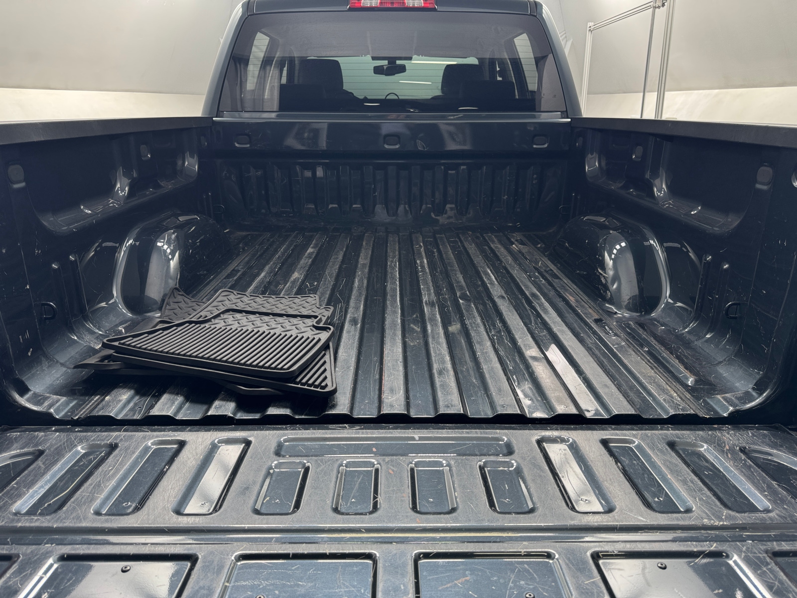 Thumbnail: 2018 Chevrolet Silverado 1500 - 6