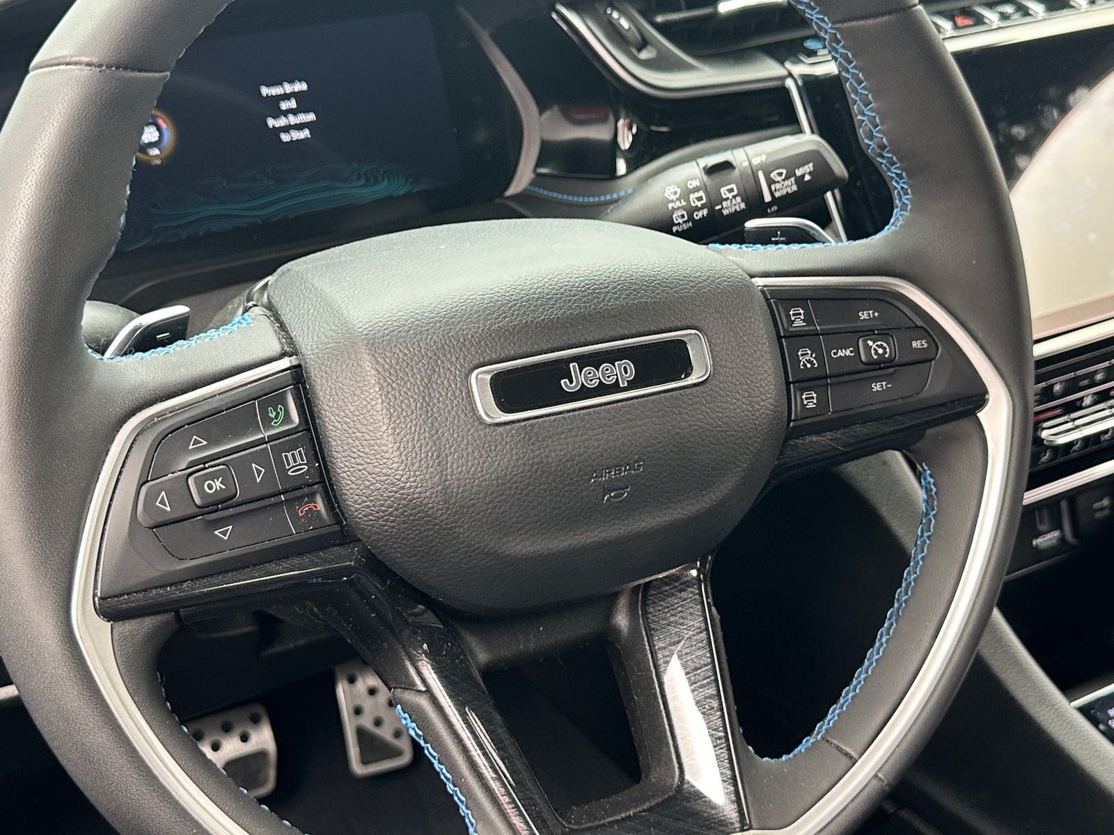 Thumbnail: 2023 Jeep Grand Cherokee - 5