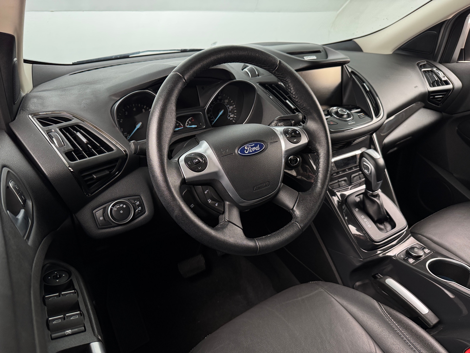 Thumbnail: 2015 Ford Escape - 2