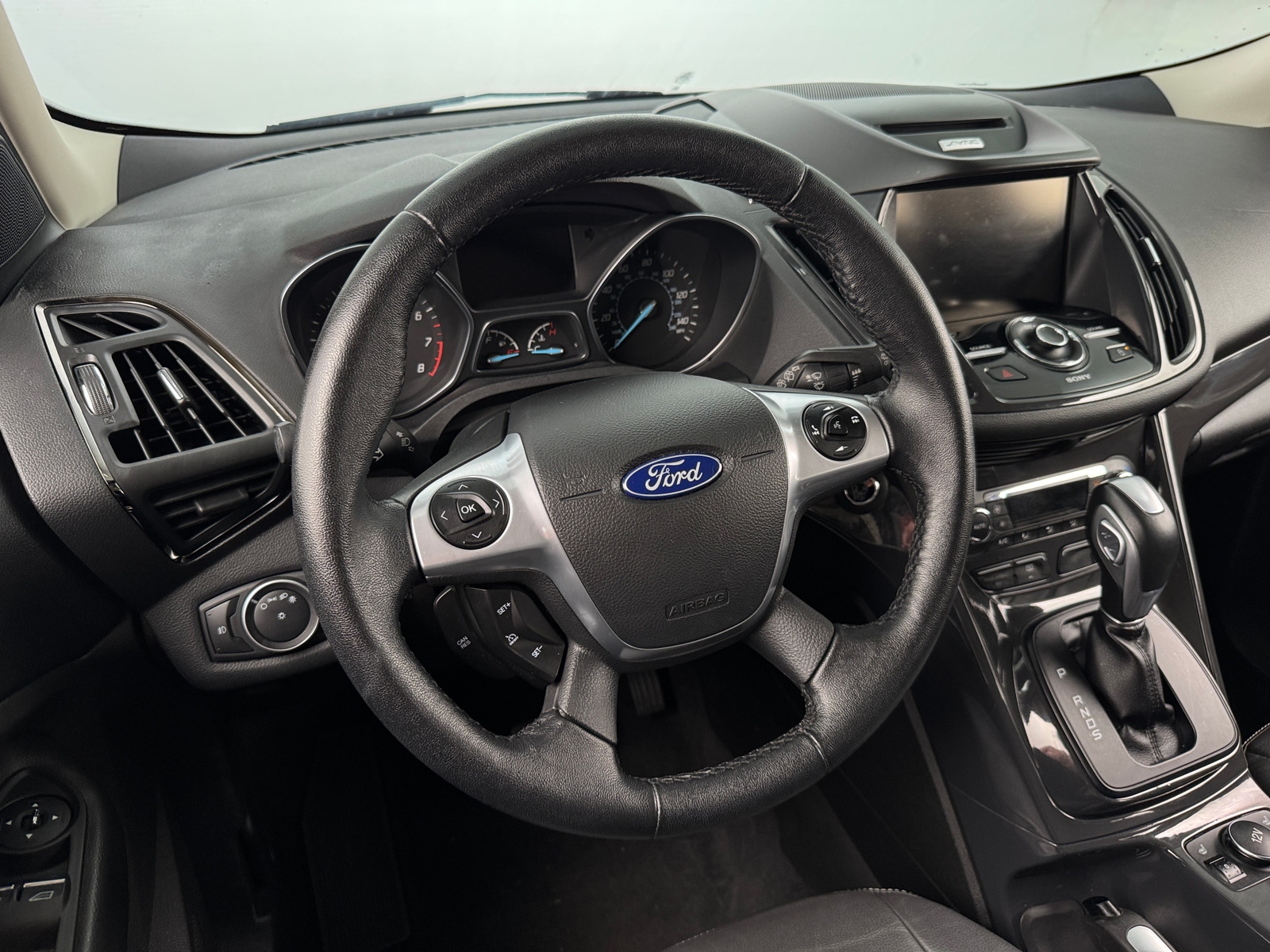 Thumbnail: 2015 Ford Escape - 4