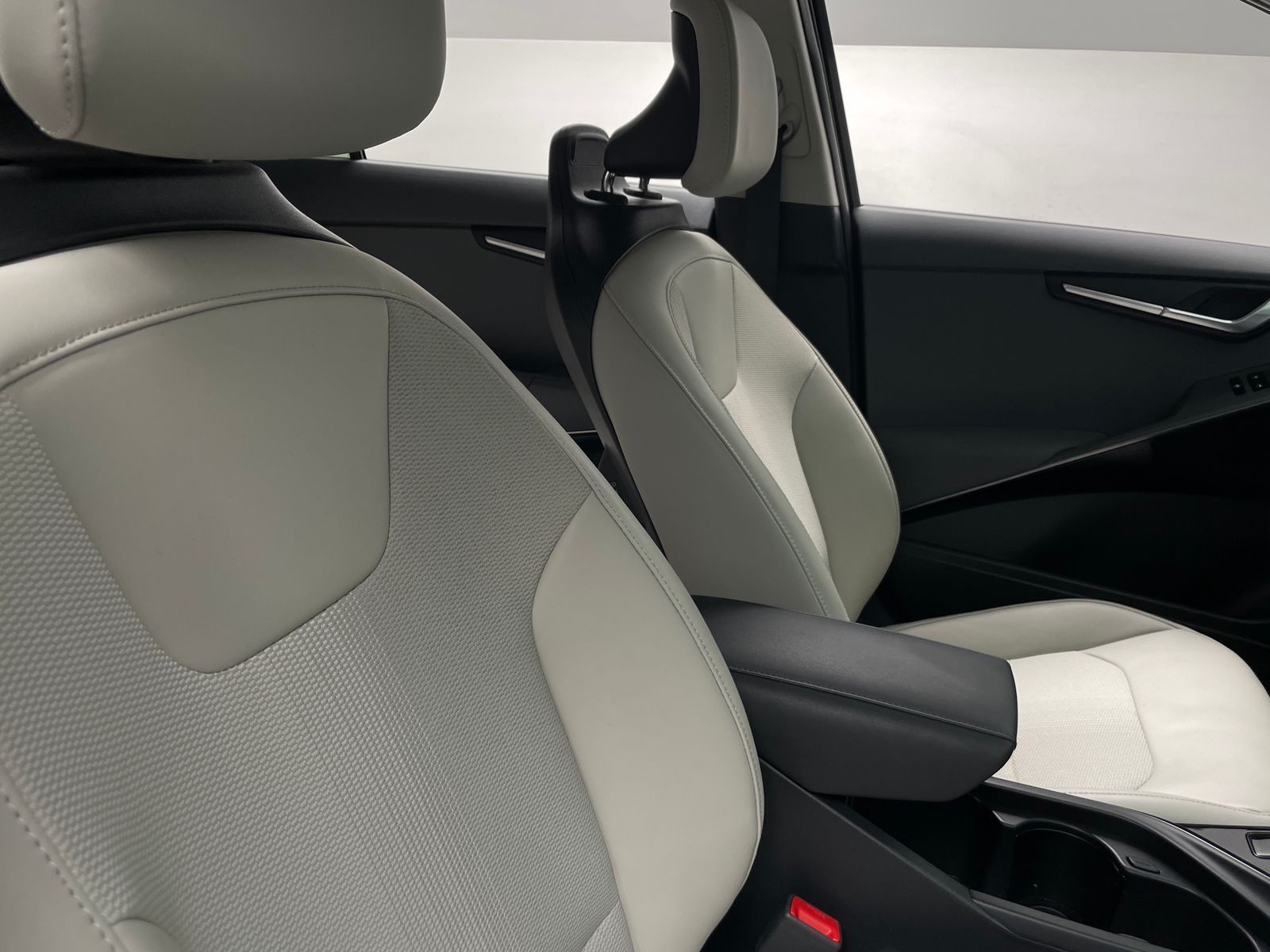 Thumbnail: 2024 Kia Niro - 2