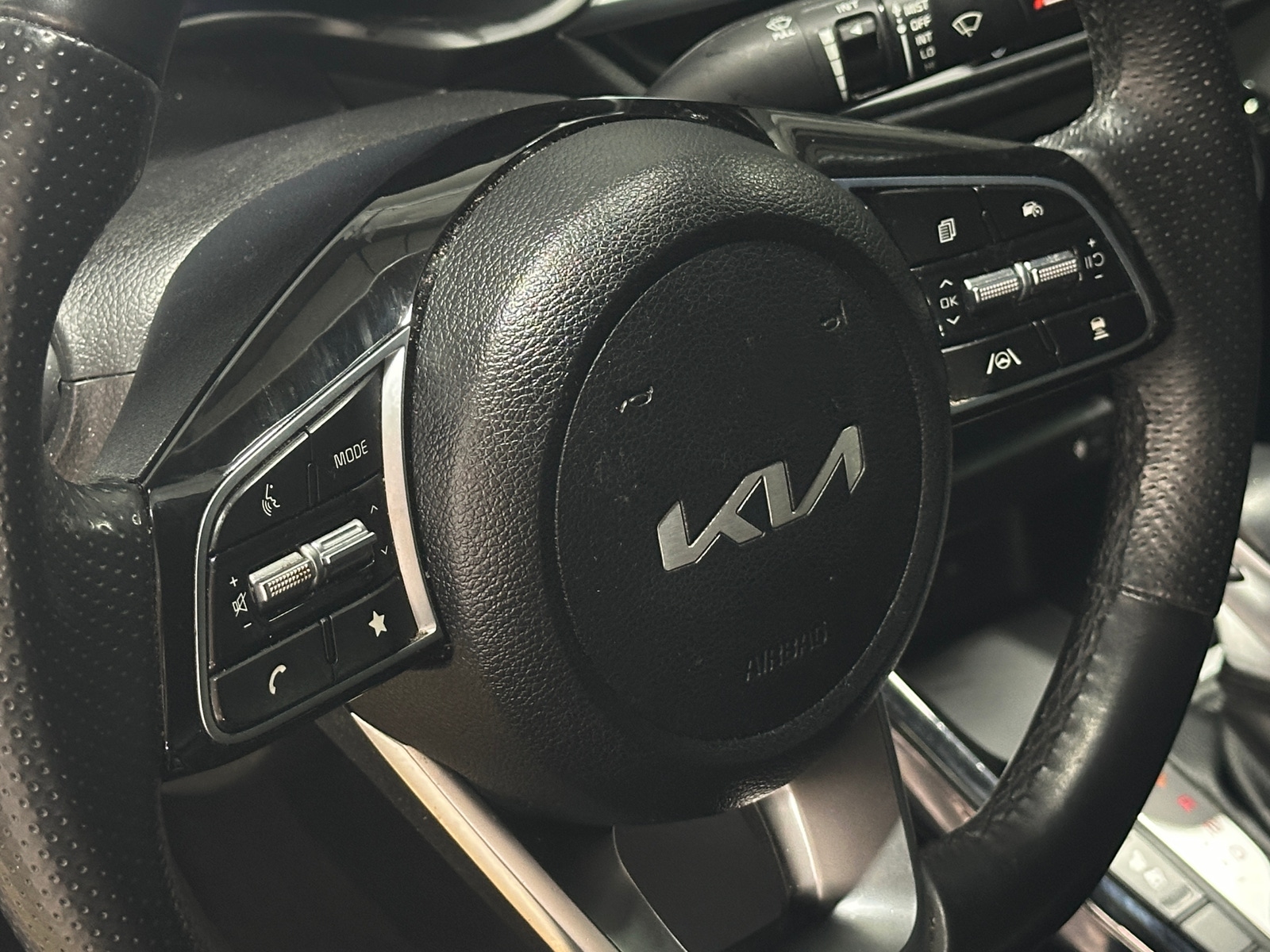 Thumbnail: 2023 Kia Forte - 5