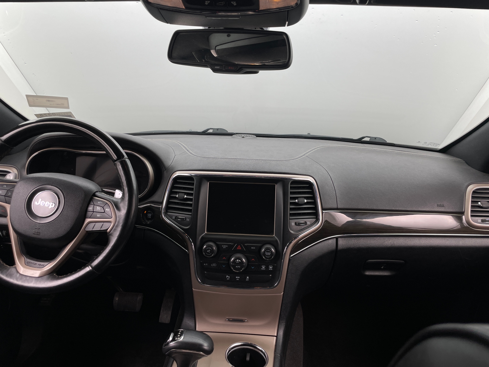 Thumbnail: 2015 Jeep Grand Cherokee - 2
