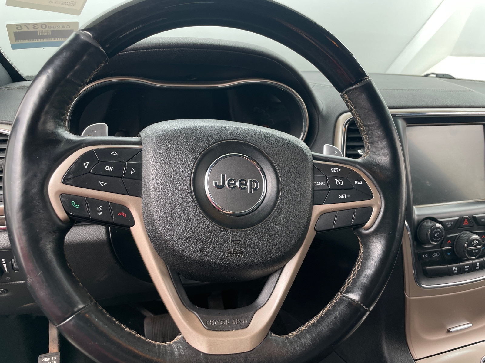 Thumbnail: 2015 Jeep Grand Cherokee - 4