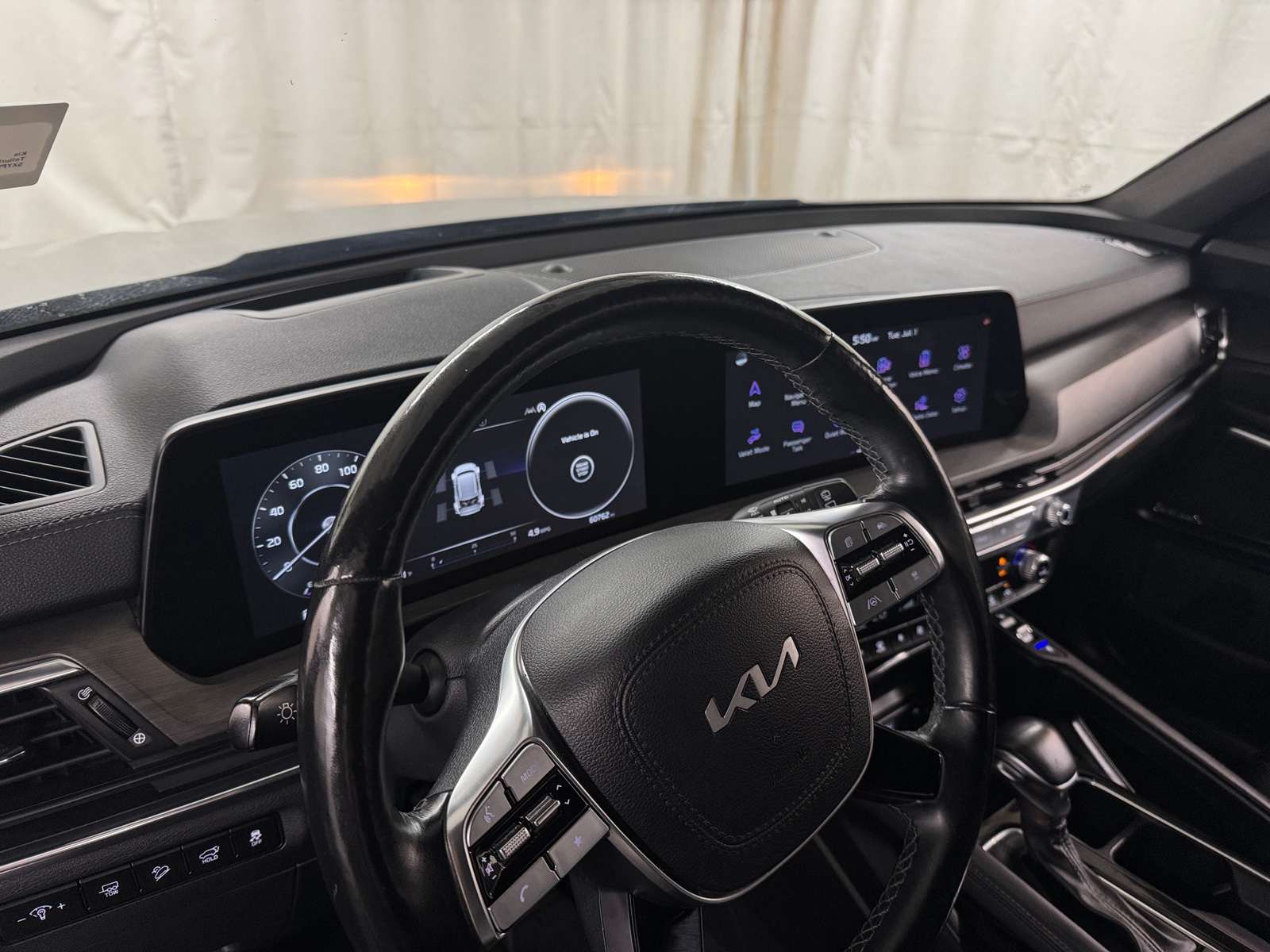 Thumbnail: 2023 Kia Telluride - 2
