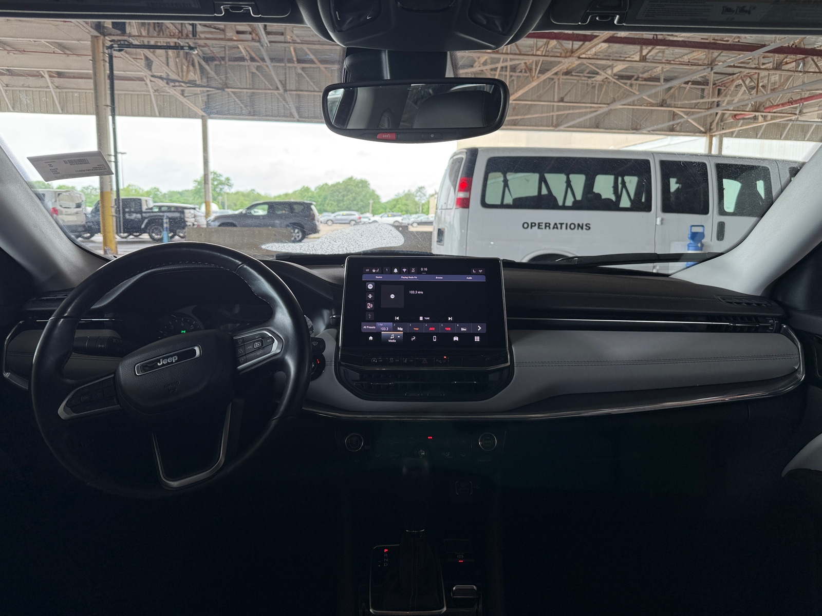 Thumbnail: 2022 Jeep Compass - 3
