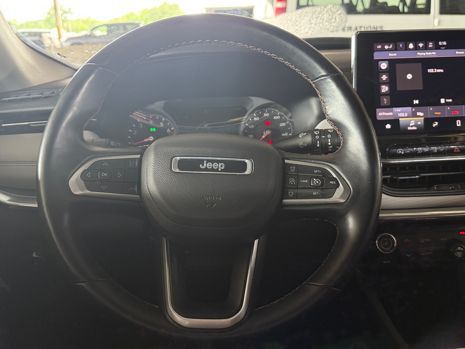Thumbnail: 2022 Jeep Compass - 5