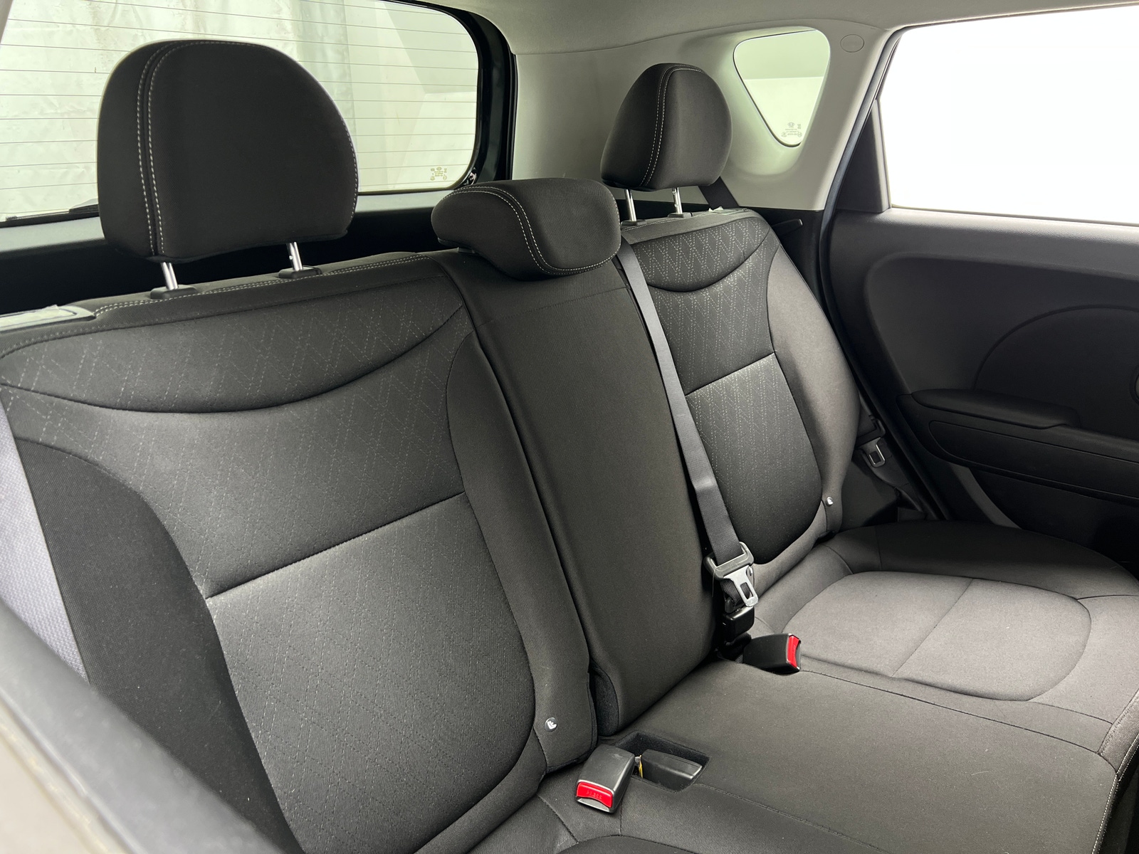 Thumbnail: 2016 Kia Soul - 6