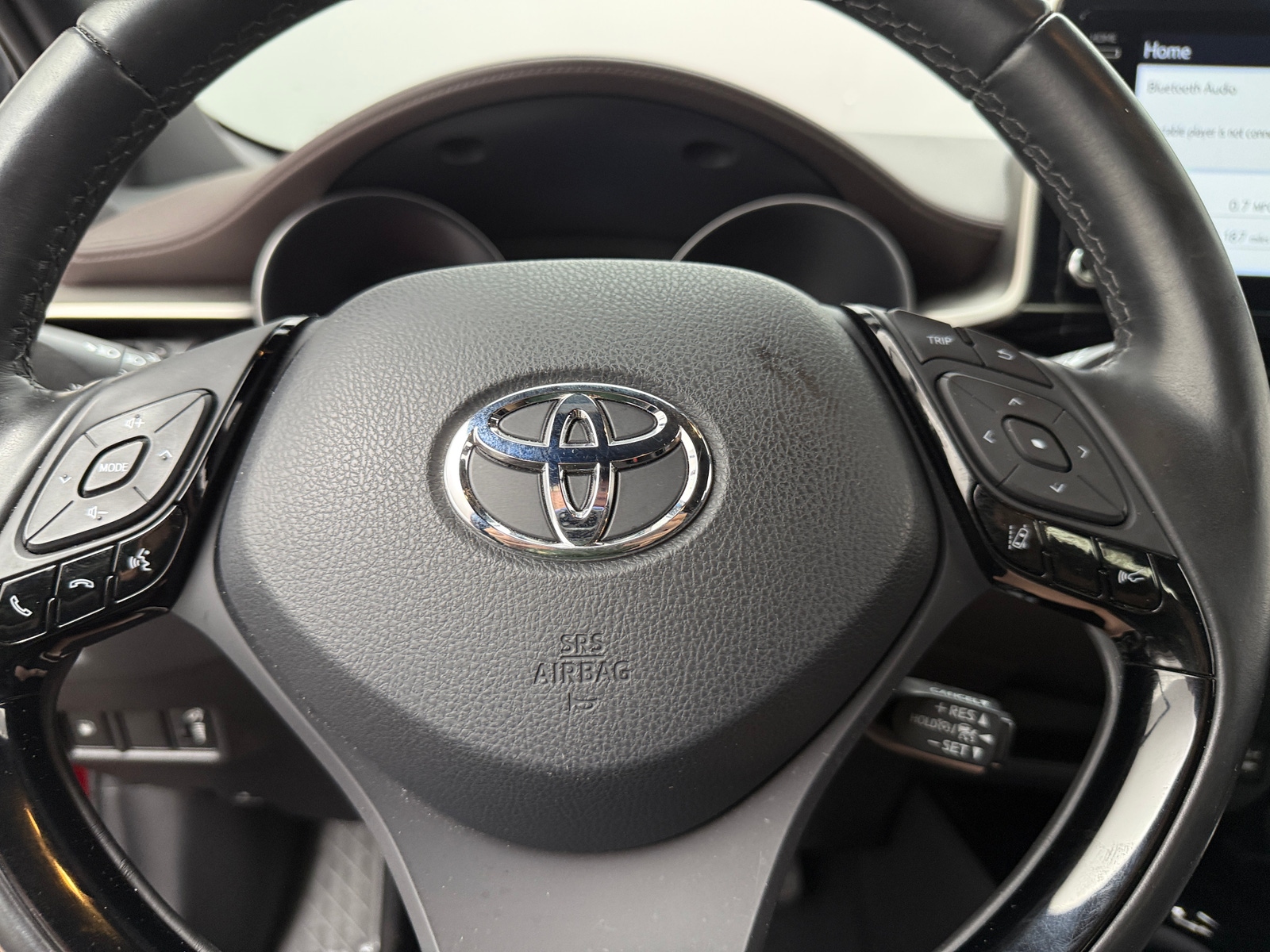Thumbnail: 2019 Toyota C-HR - 4