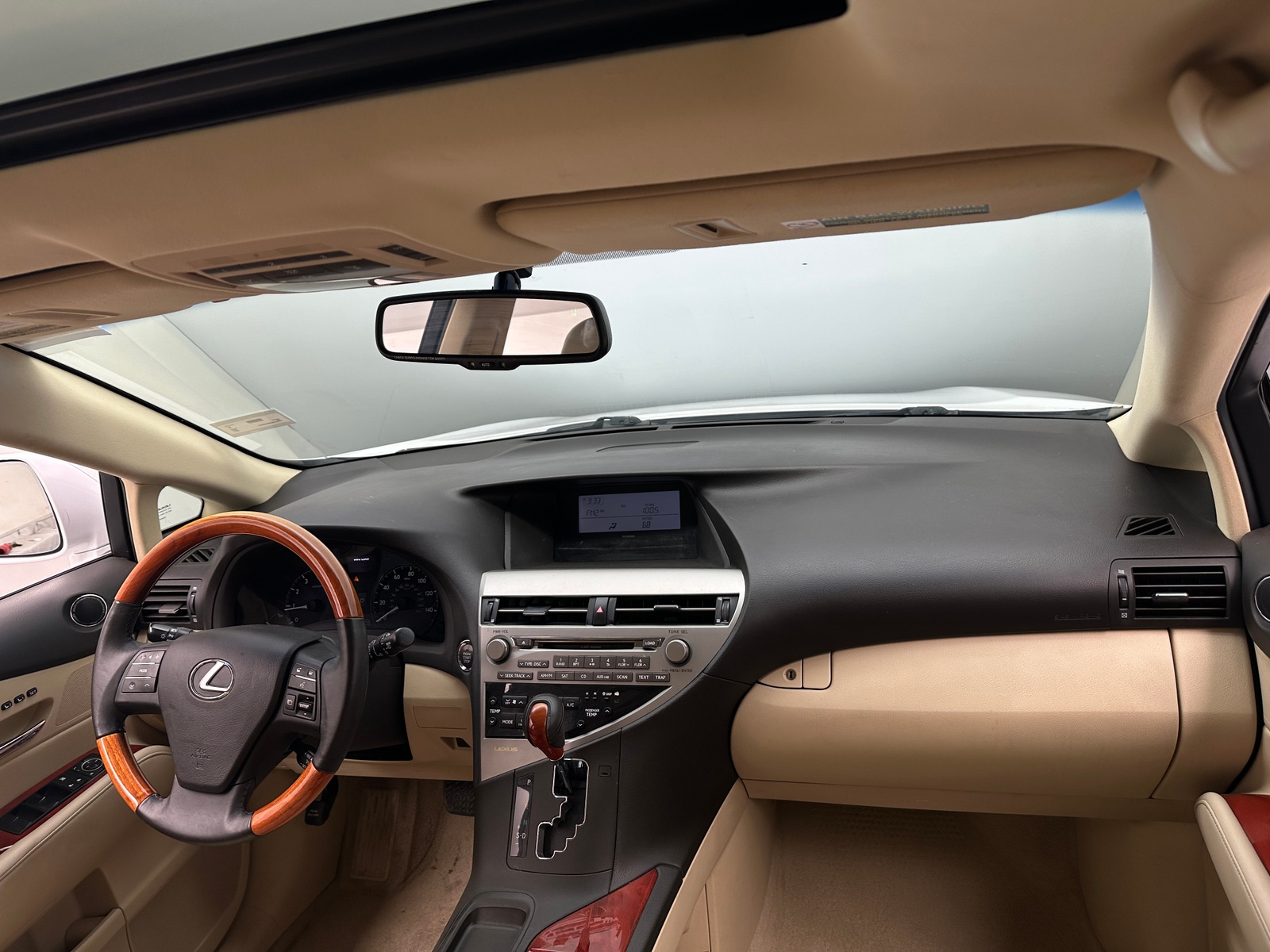 Thumbnail: 2011 Lexus RX - 3