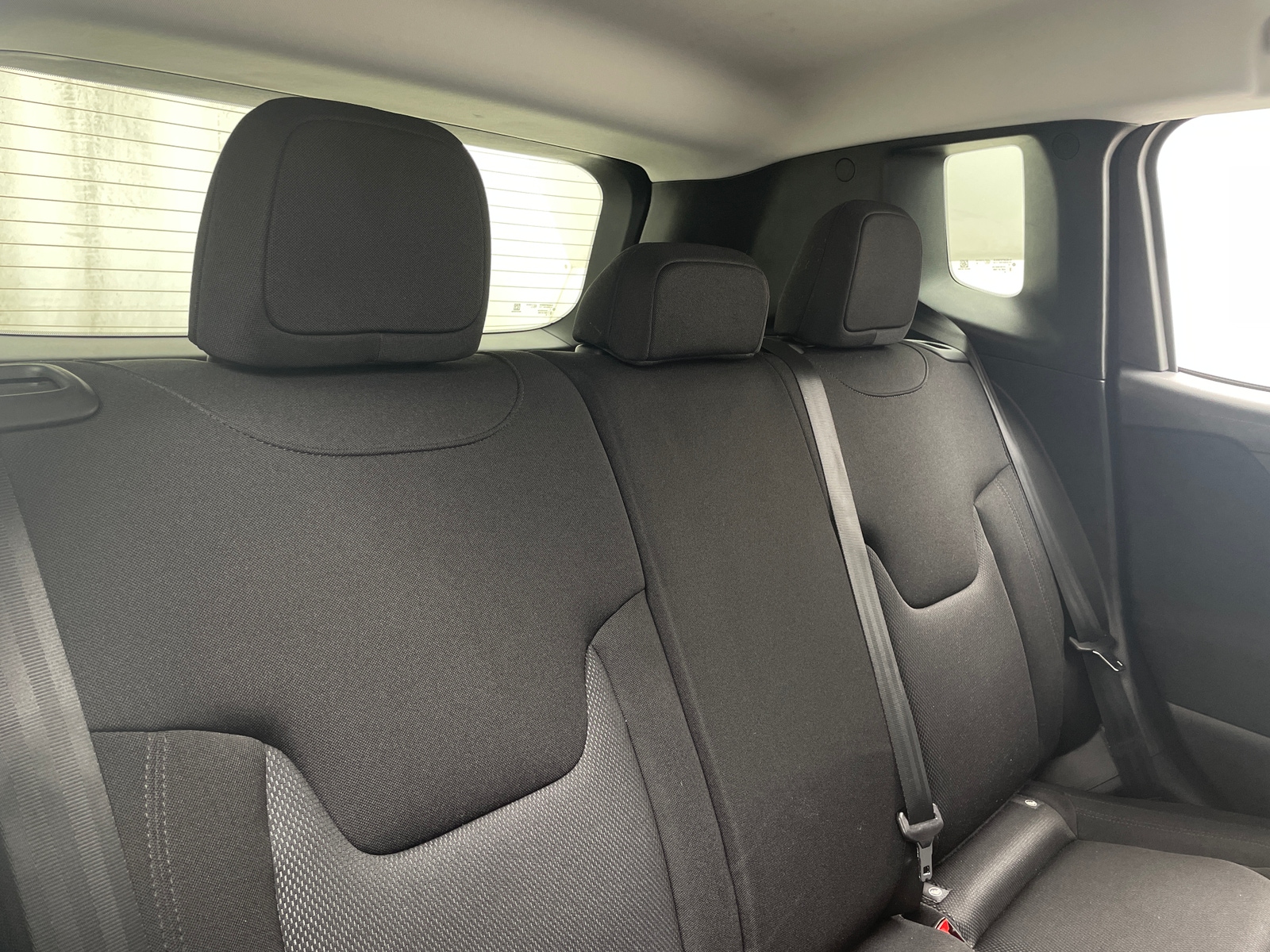 Thumbnail: 2018 Jeep Renegade - 6